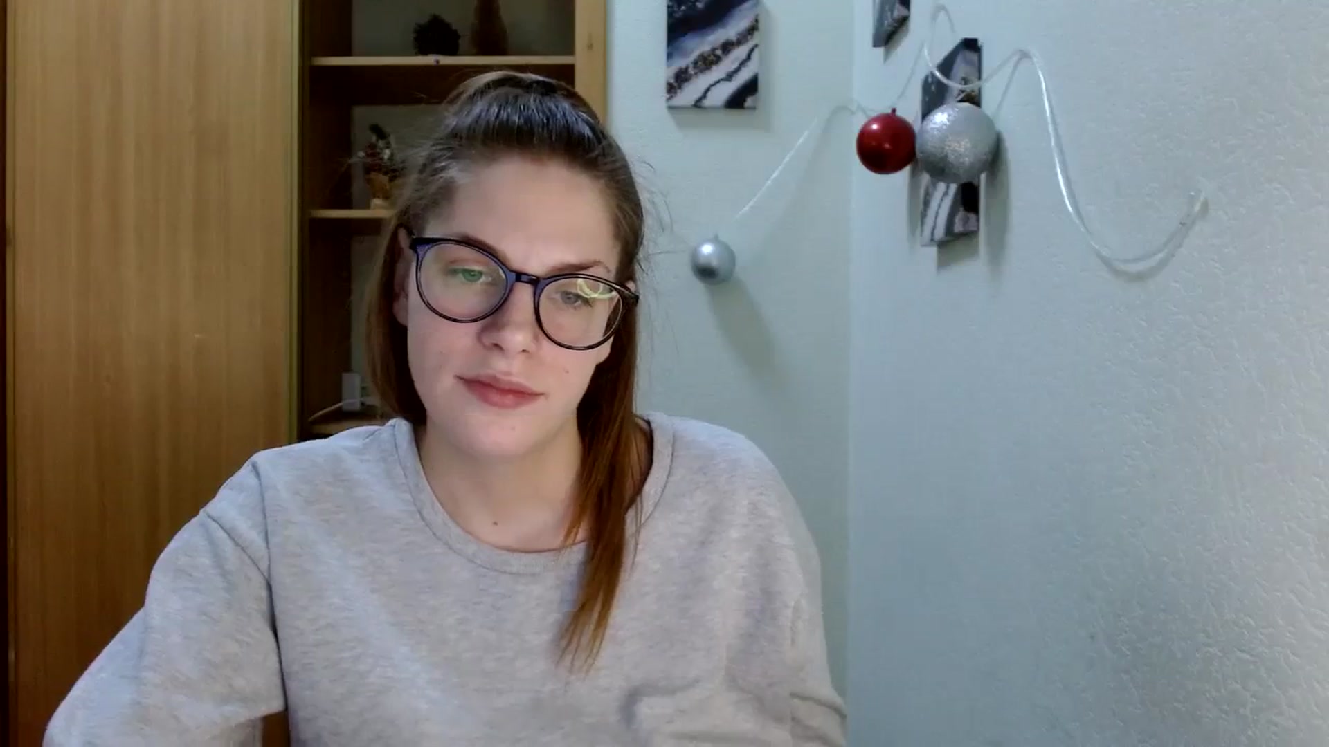Gallery image thumbnail from Ur_Jenny's myfreecams stream on, 12/26/2023, 12:49 image 14 of 20