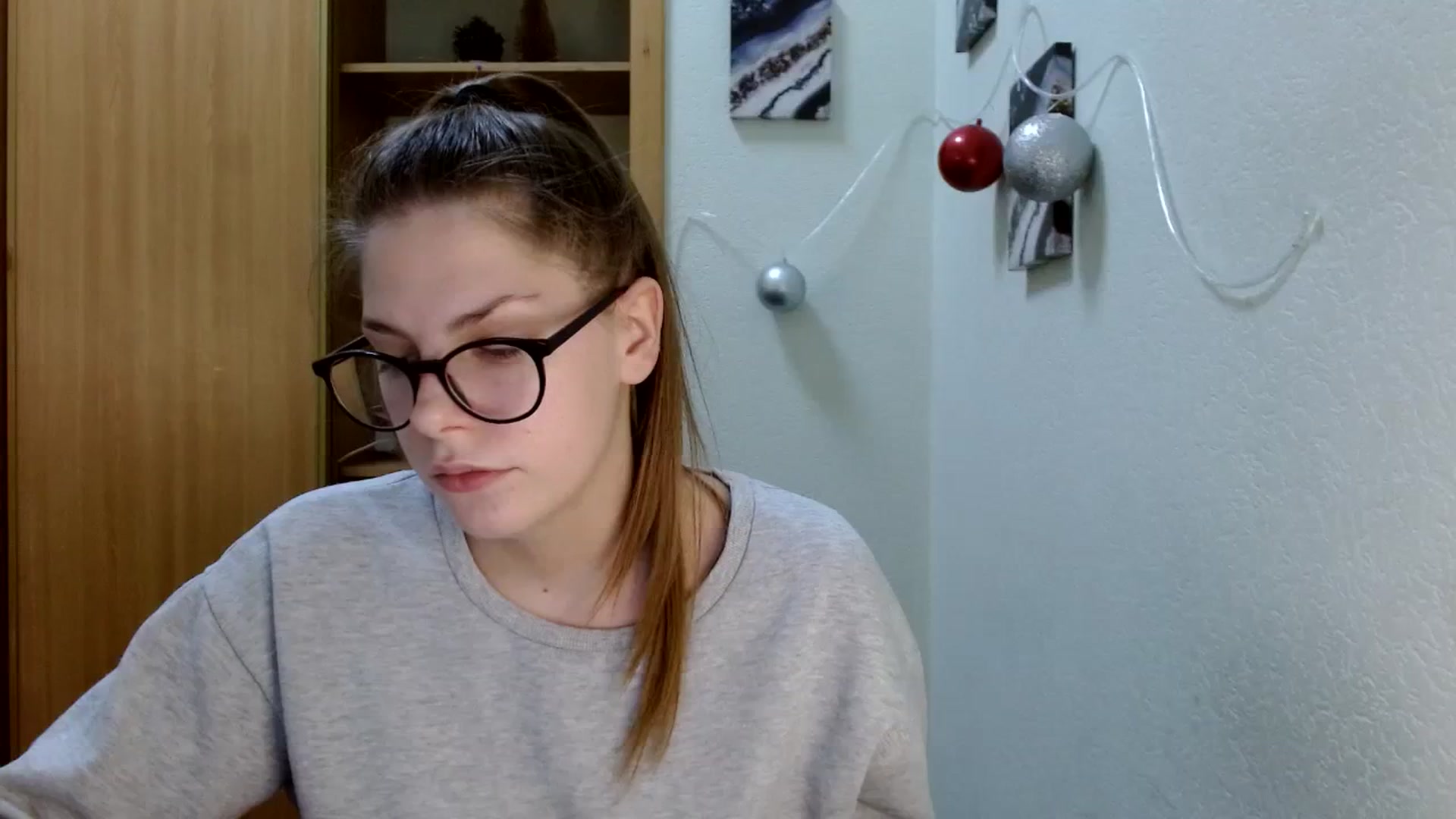 Gallery image thumbnail from Ur_Jenny's myfreecams stream on, 12/26/2023, 12:49 image 5 of 20