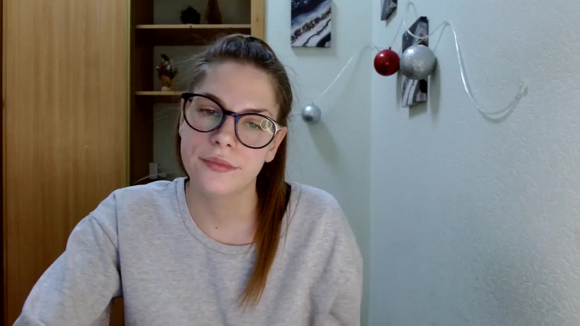 Gallery image thumbnail from Ur_Jenny's myfreecams stream on, 12/26/2023, 12:49 image 2 of 20