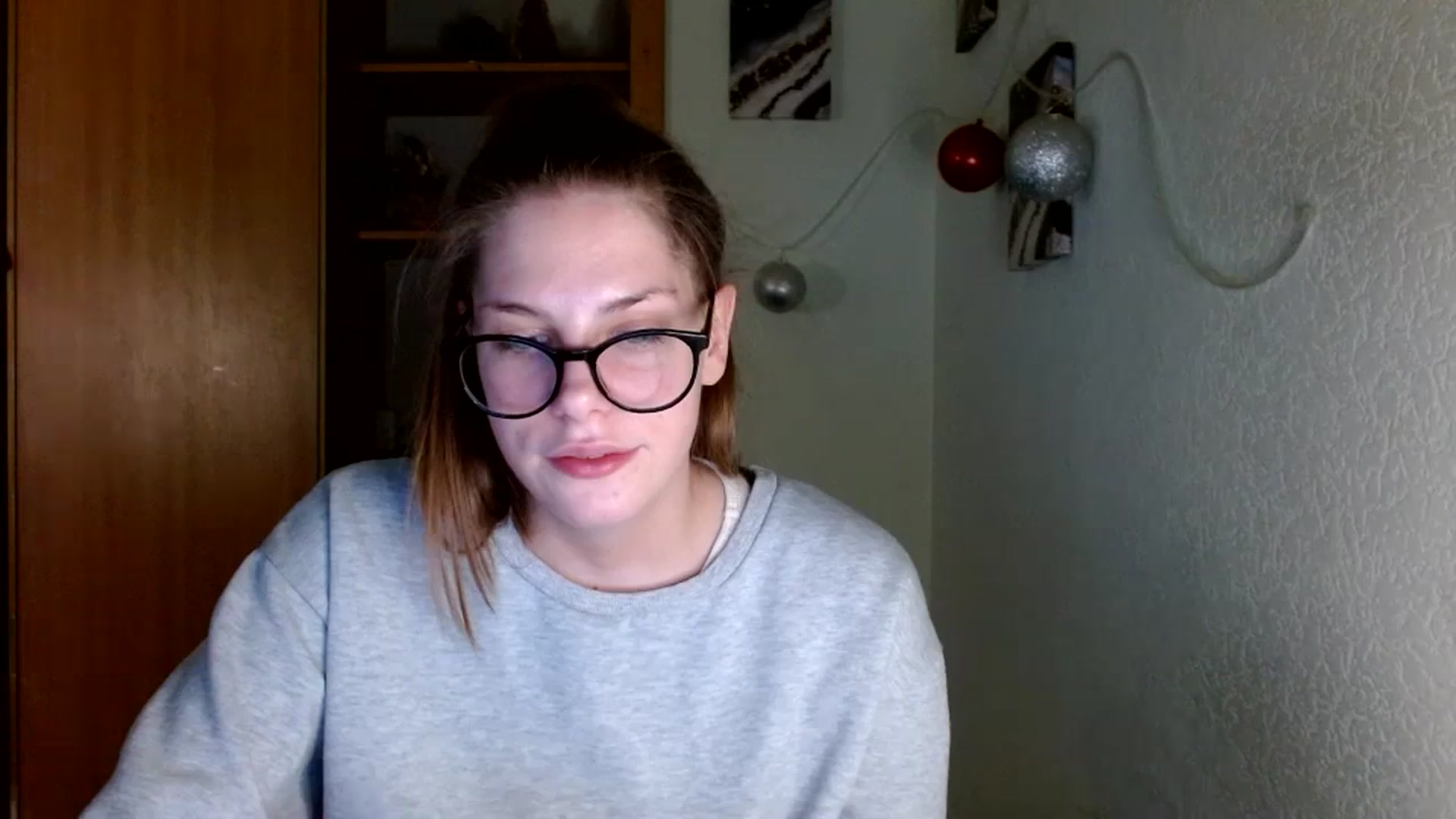 Gallery image thumbnail from Ur_Jenny's myfreecams stream on, 12/26/2023, 13:55 image 15 of 20