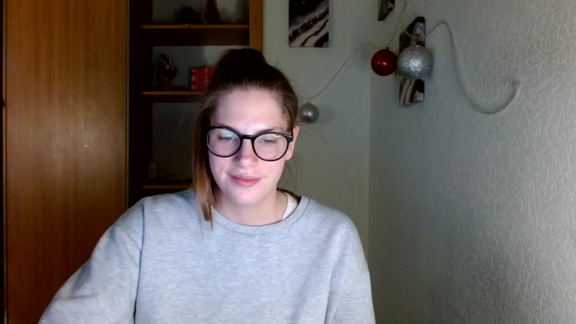Gallery image thumbnail from Ur_Jenny's myfreecams stream on, 12/26/2023, 13:55 image 13 of 20