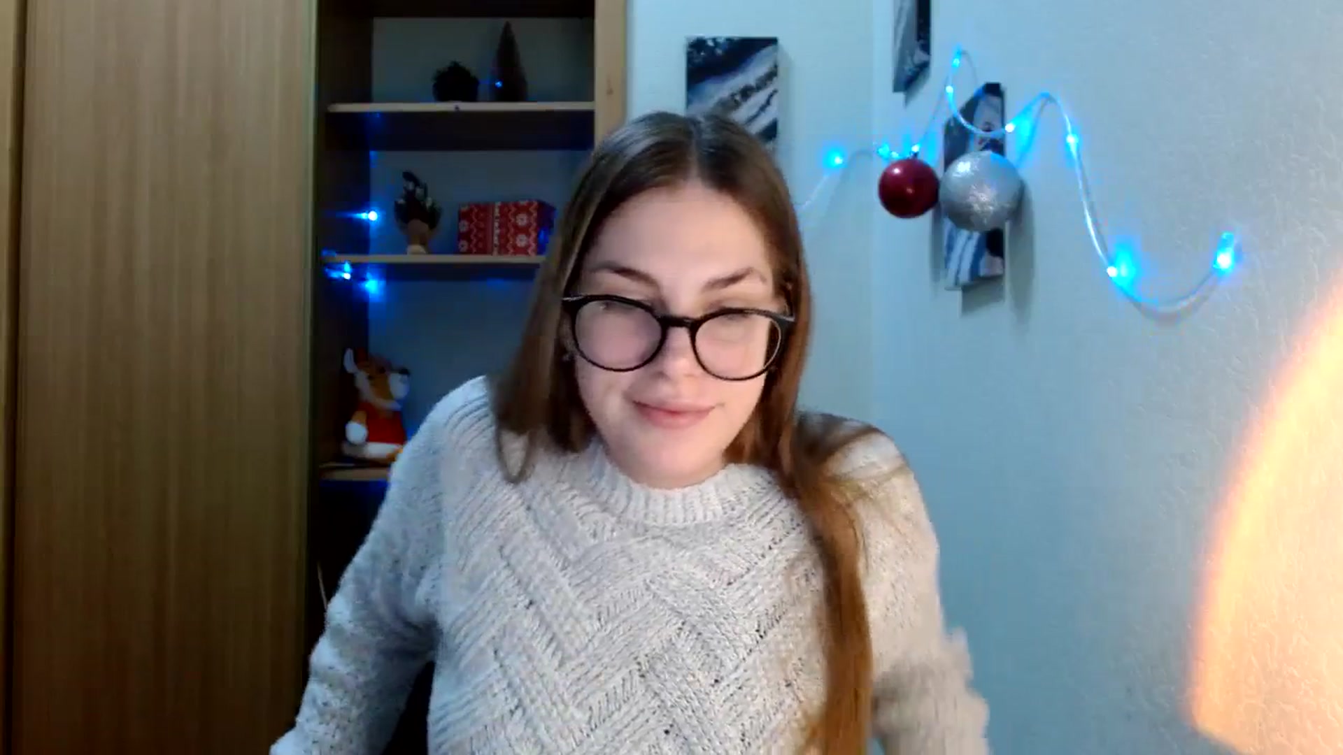 Gallery image thumbnail from Ur_Jenny's myfreecams stream on, 01/11/2024, 10:10 image 10 of 20
