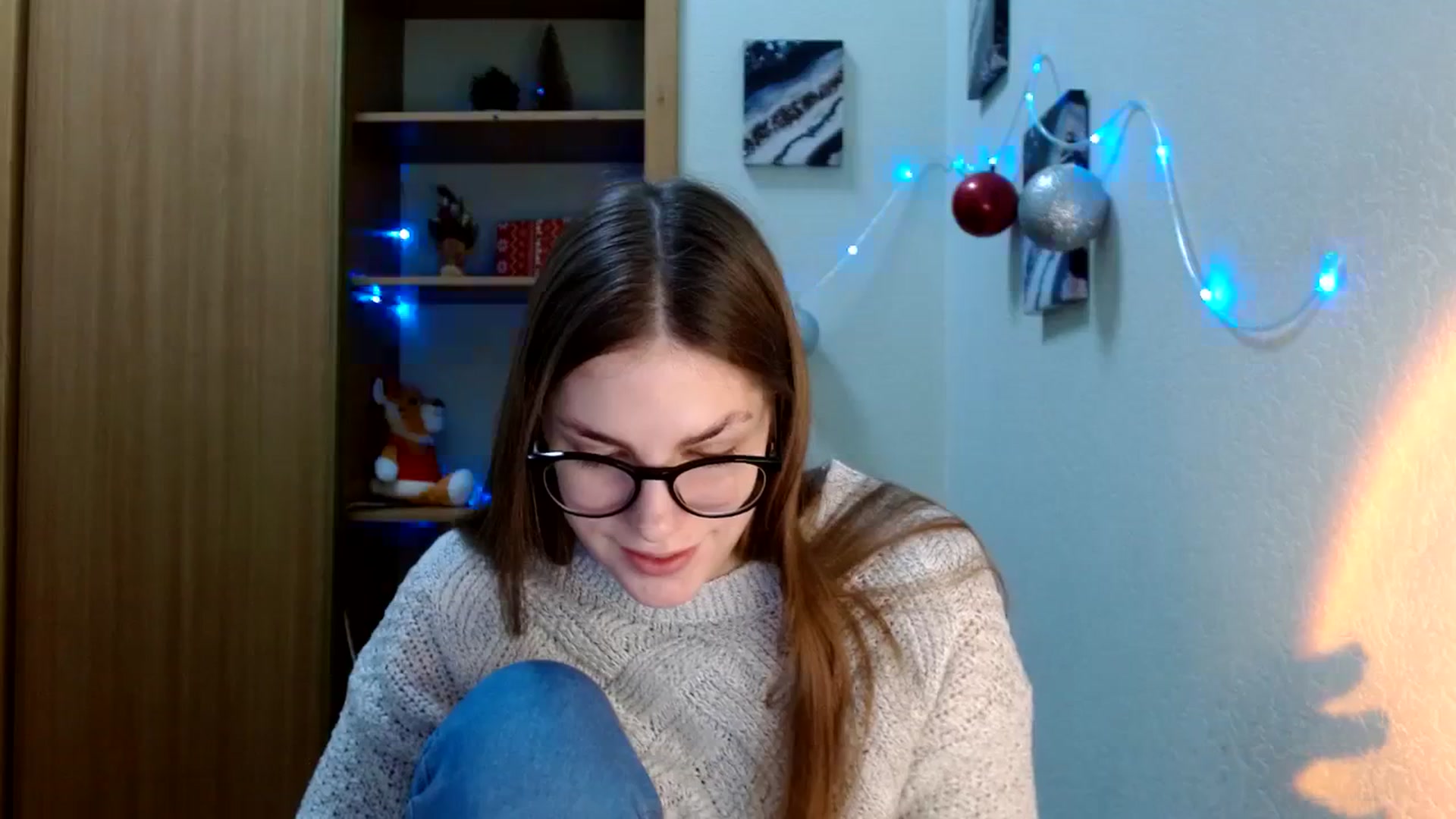 Gallery image thumbnail from Ur_Jenny's myfreecams stream on, 01/11/2024, 10:10 image 11 of 20