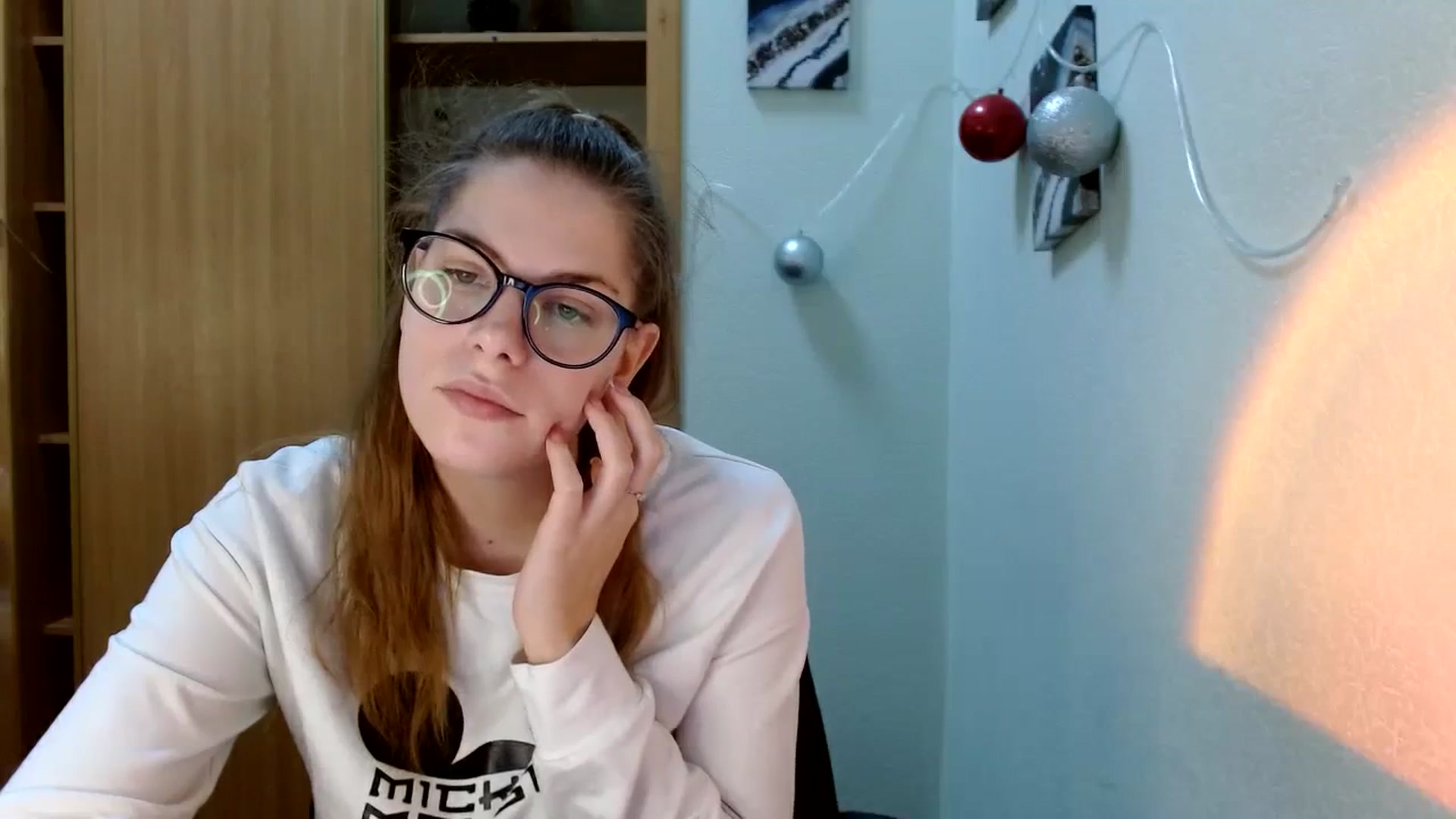 Gallery image thumbnail from Ur_Jenny's myfreecams stream on, 01/16/2024, 12:46 image 16 of 20