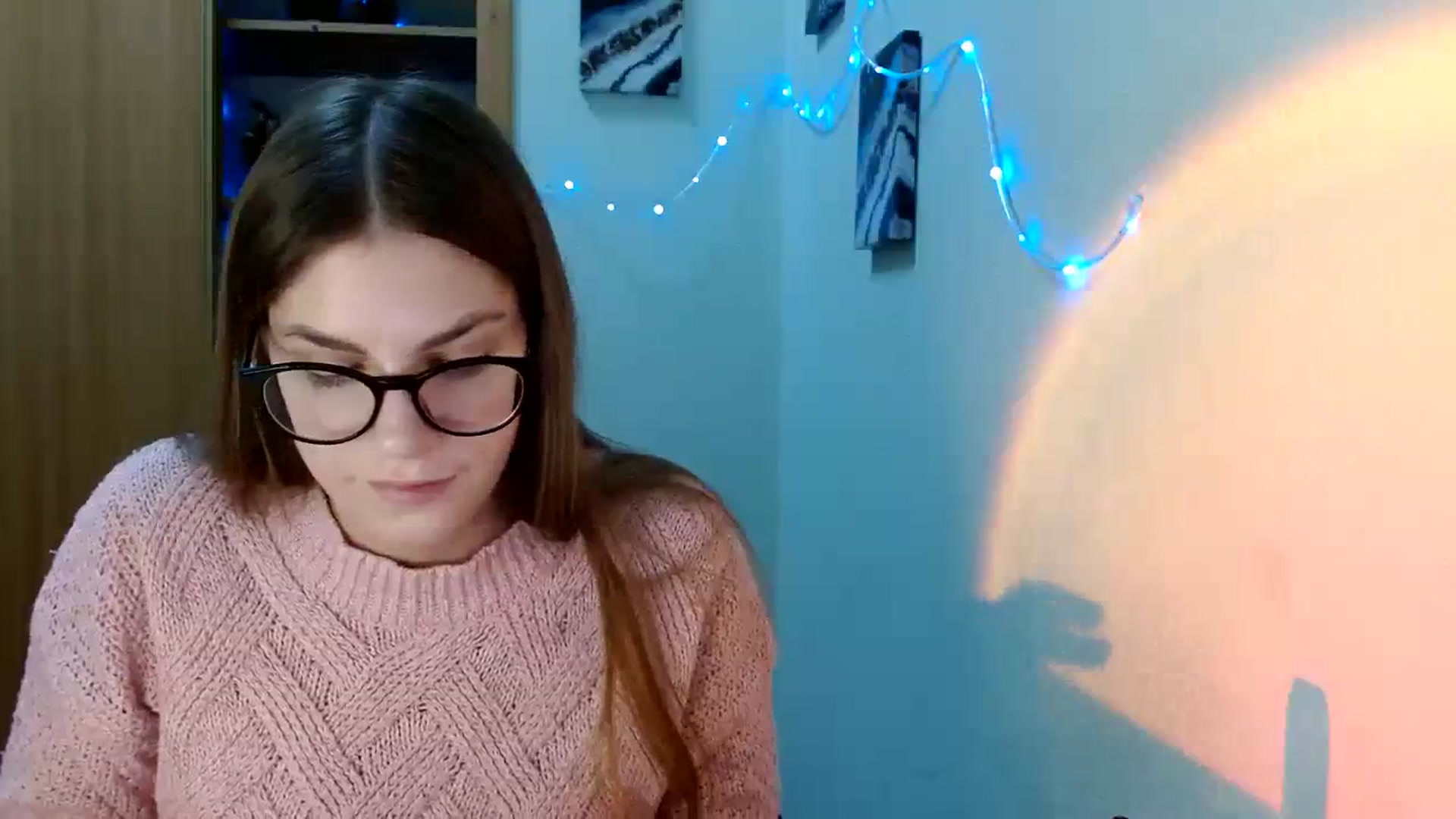 Gallery image thumbnail from Ur_Jenny's myfreecams stream on, 01/17/2024, 11:35 image 2 of 20