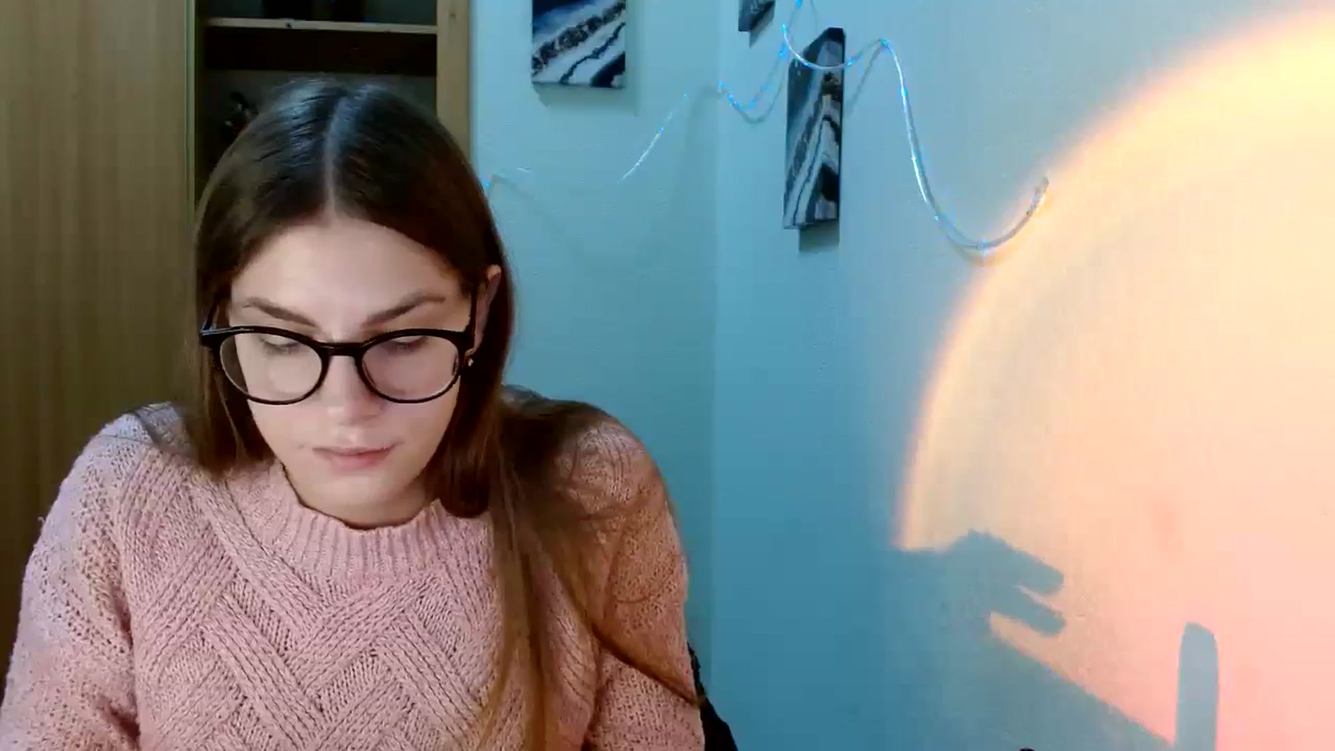 Gallery image thumbnail from Ur_Jenny's myfreecams stream on, 01/17/2024, 11:35 image 5 of 20