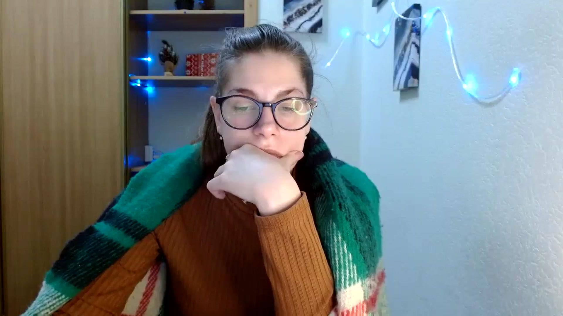 Gallery image thumbnail from Ur_Jenny's myfreecams stream on, 01/23/2024, 13:45 image 5 of 20