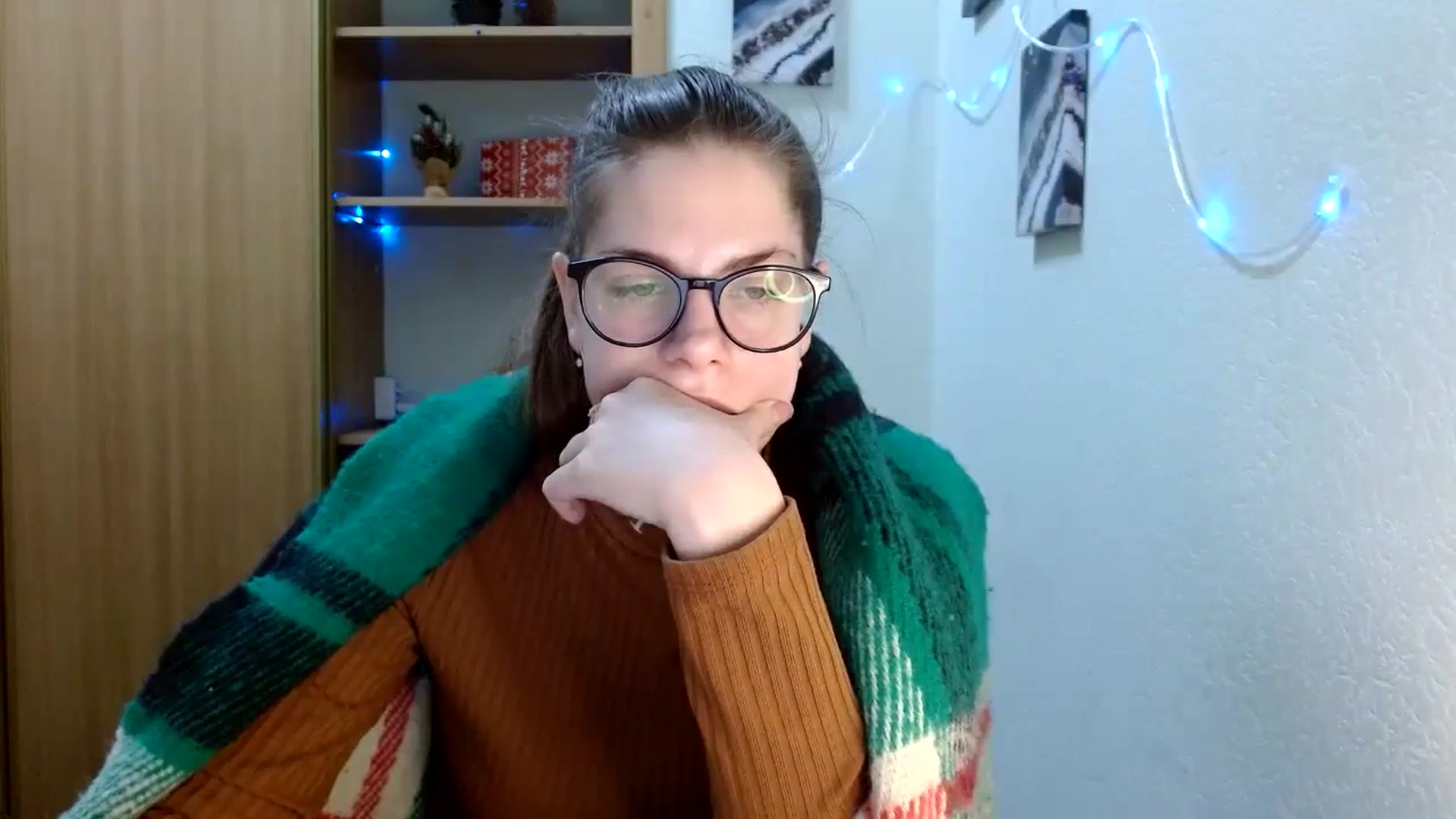 Gallery image thumbnail from Ur_Jenny's myfreecams stream on, 01/23/2024, 13:45 image 4 of 20