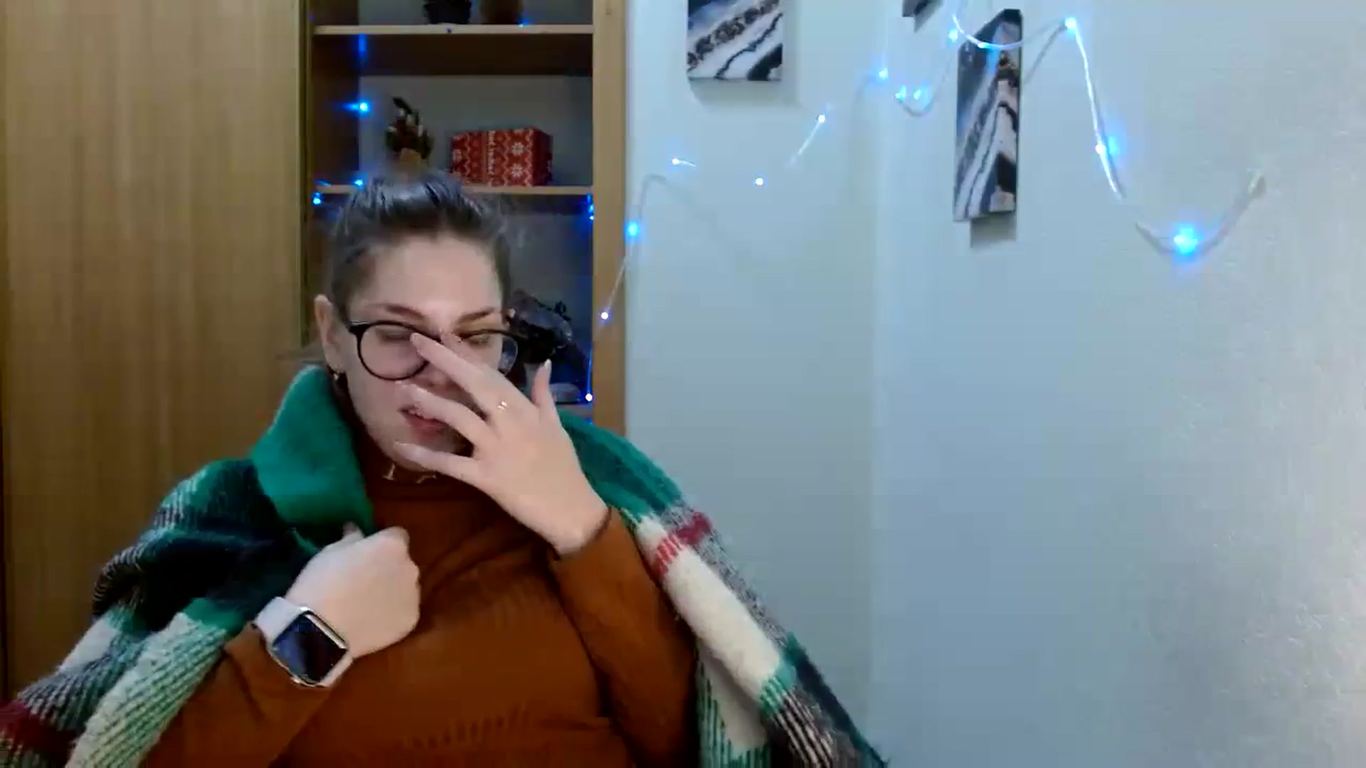 Gallery image thumbnail from Ur_Jenny's myfreecams stream on, 01/23/2024, 13:45 image 6 of 20