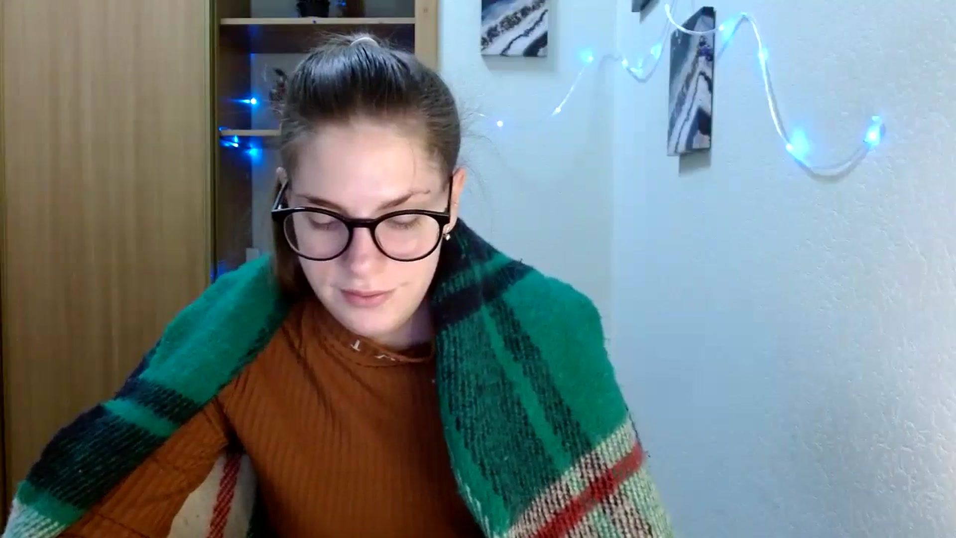 Gallery image thumbnail from Ur_Jenny's myfreecams stream on, 01/23/2024, 13:45 image 2 of 20