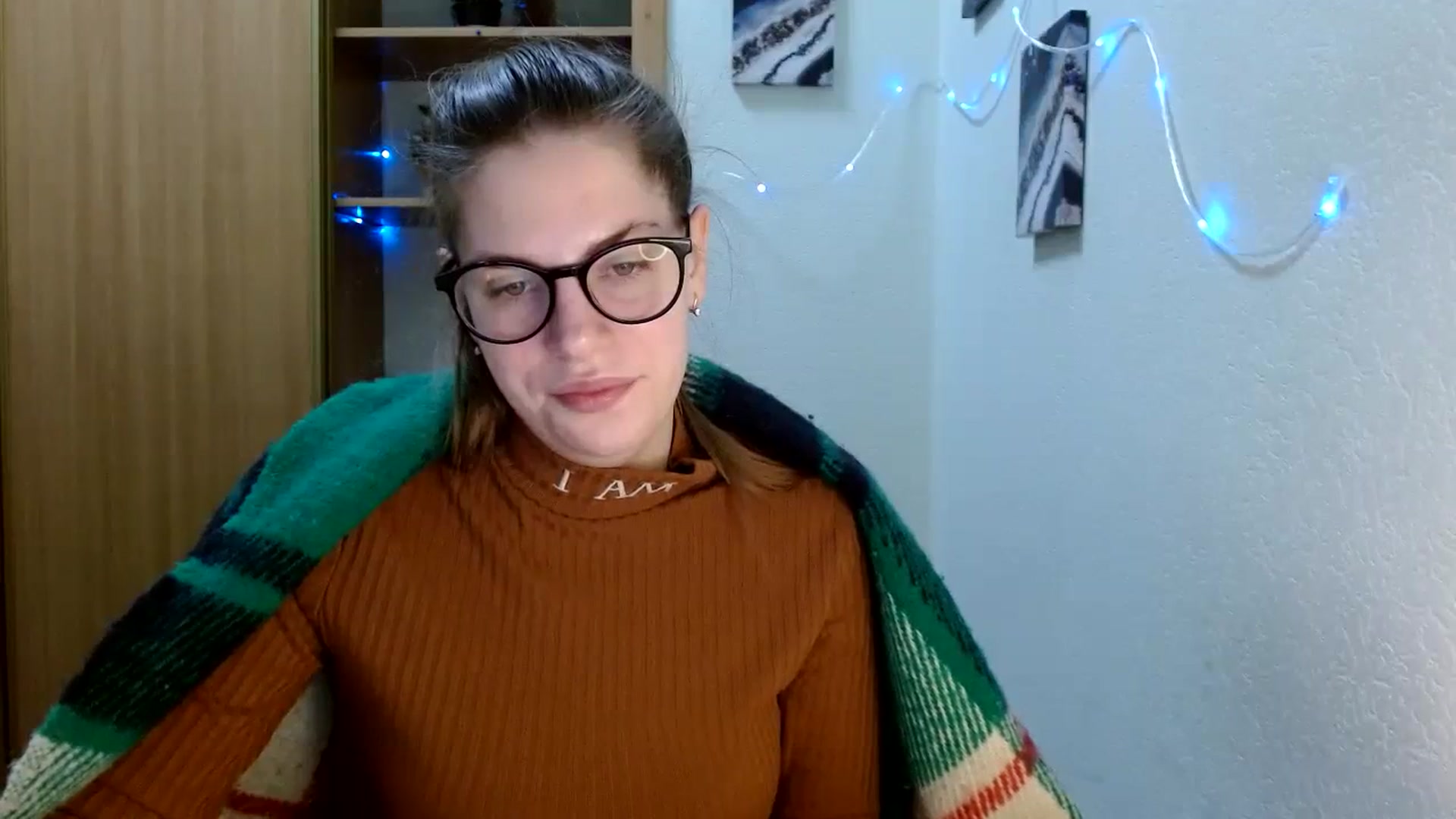 Gallery image thumbnail from Ur_Jenny's myfreecams stream on, 01/23/2024, 13:45 image 16 of 20