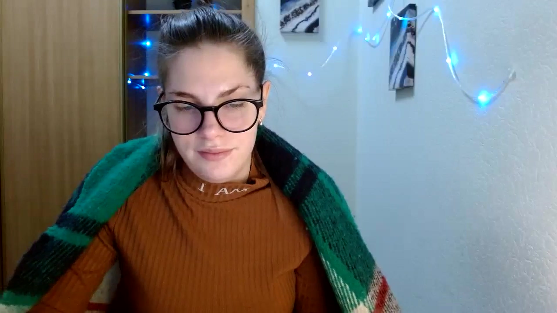 Gallery image thumbnail from Ur_Jenny's myfreecams stream on, 01/23/2024, 13:45 image 11 of 20