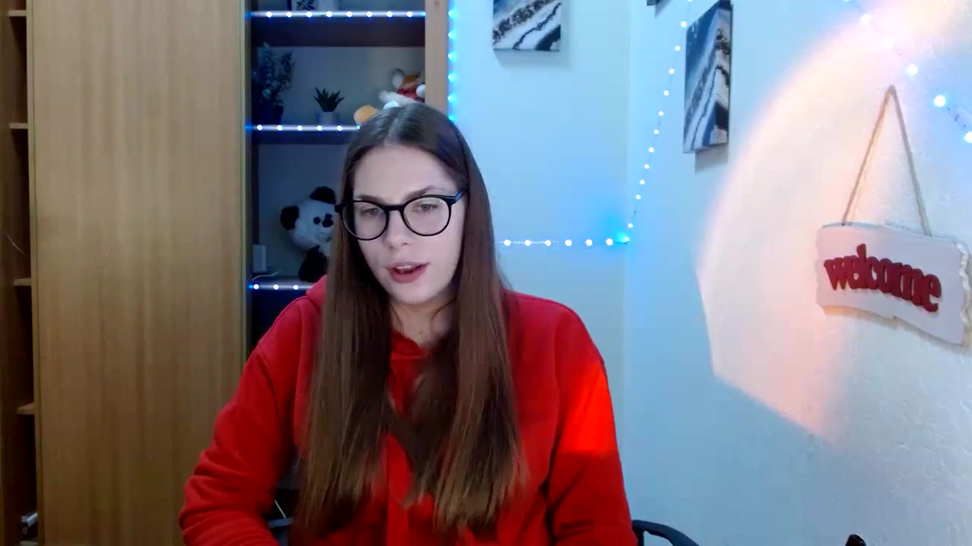 Gallery image thumbnail from Ur_Jenny's myfreecams stream on, 02/12/2024, 12:17 image 8 of 20