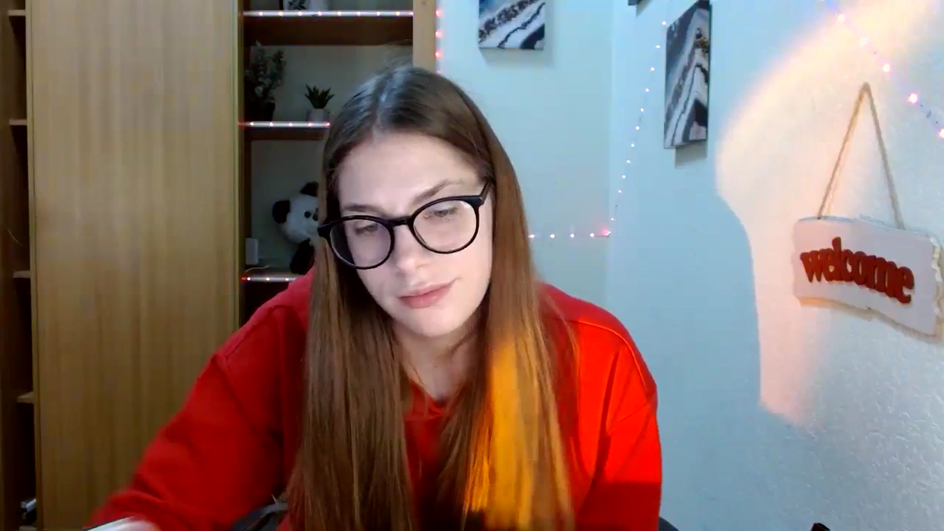 Gallery image thumbnail from Ur_Jenny's myfreecams stream on, 02/12/2024, 12:17 image 17 of 20