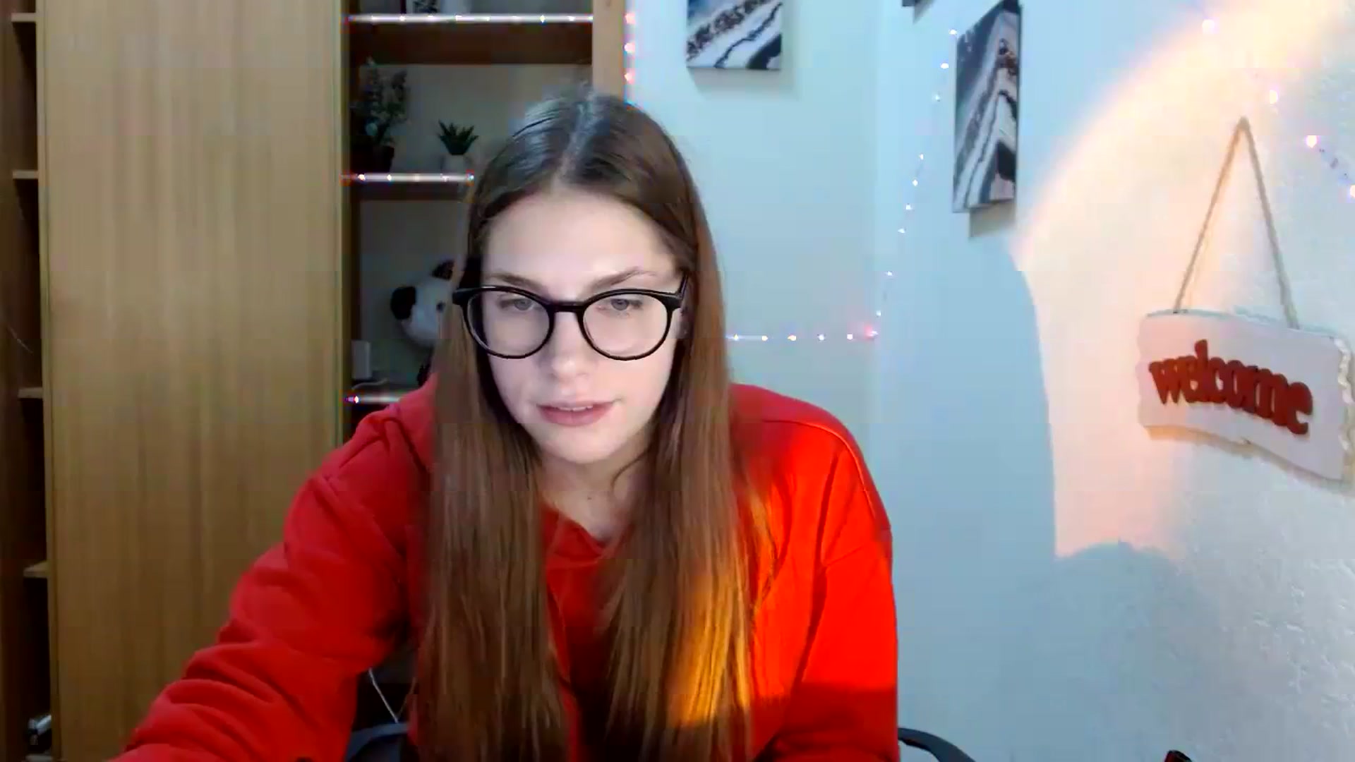 Gallery image thumbnail from Ur_Jenny's myfreecams stream on, 02/12/2024, 12:17 image 10 of 20