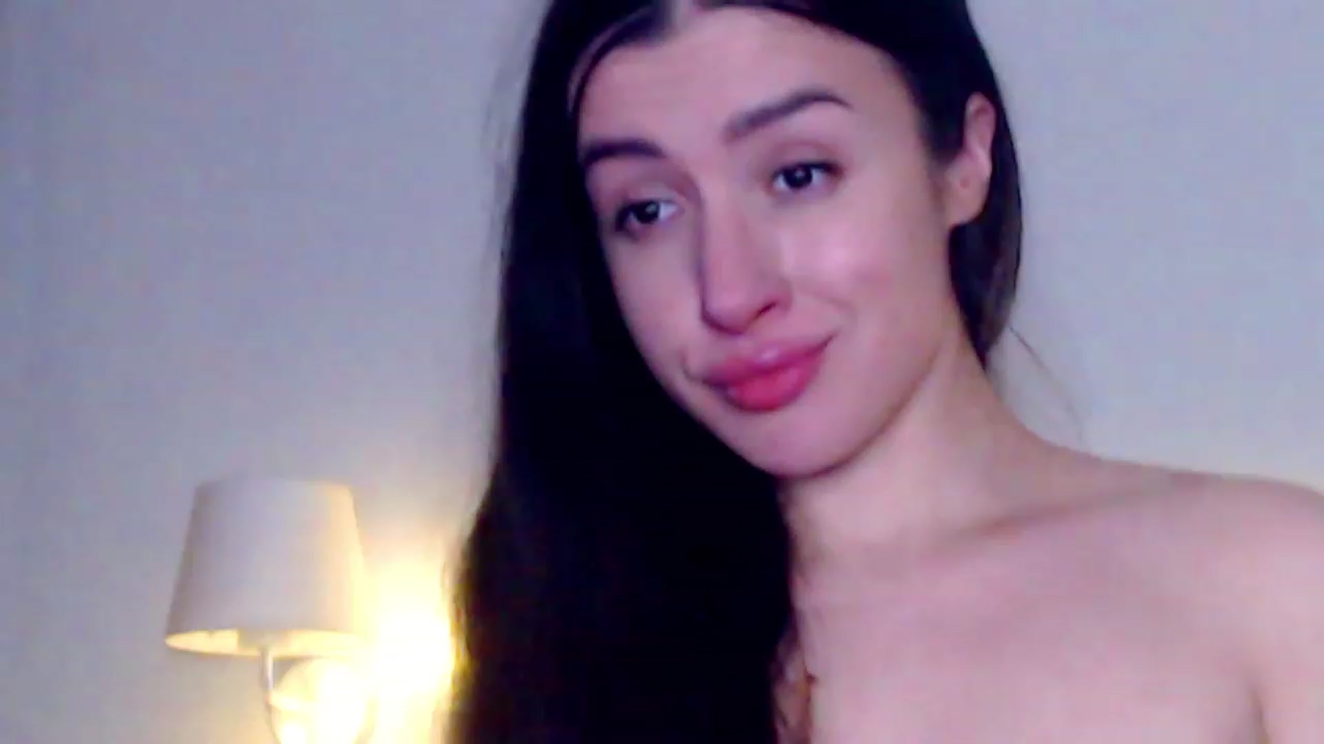 Gallery image thumbnail from Ur_Sexy_Woman's myfreecams stream on, 12/26/2022, 10:33 image 19 of 20