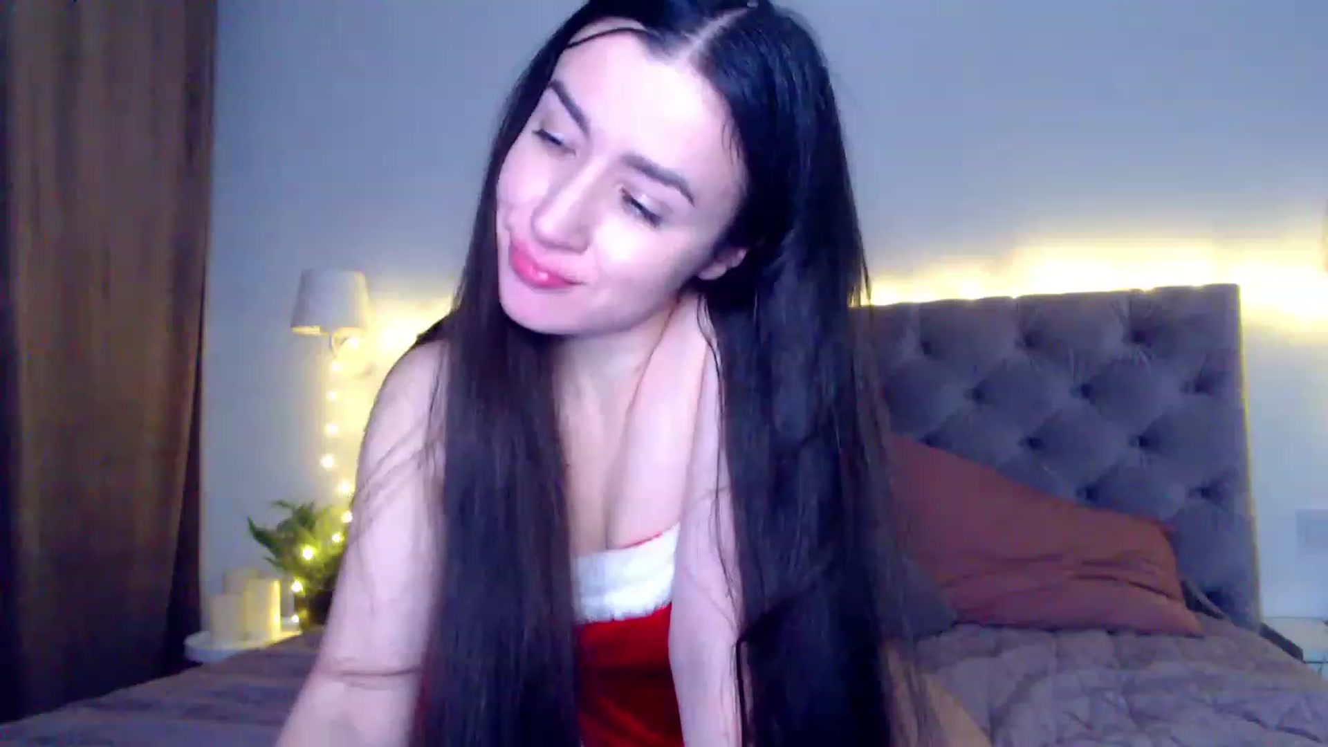 Gallery image thumbnail from Ur_Sexy_Woman's myfreecams stream on, 12/31/2022, 22:18 image 5 of 20