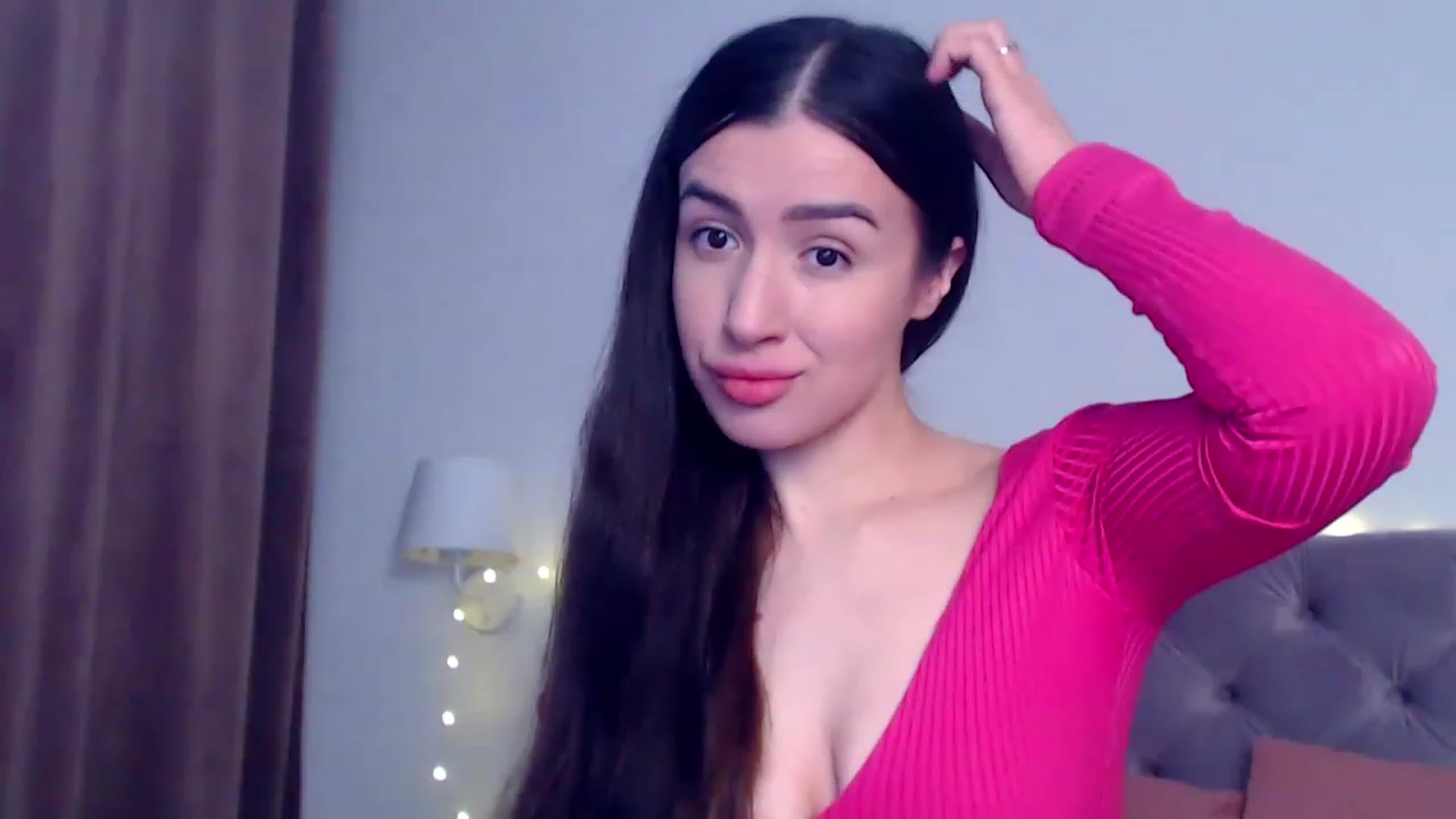 Gallery image thumbnail from Ur_Sexy_Woman's myfreecams stream on, 01/02/2023, 09:16 image 1 of 20
