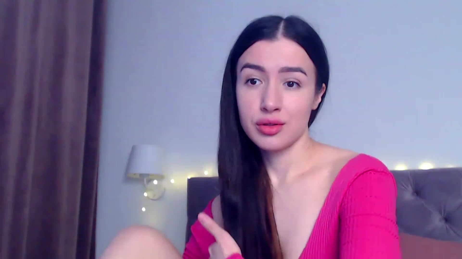 Gallery image thumbnail from Ur_Sexy_Woman's myfreecams stream on, 01/02/2023, 09:16 image 2 of 20