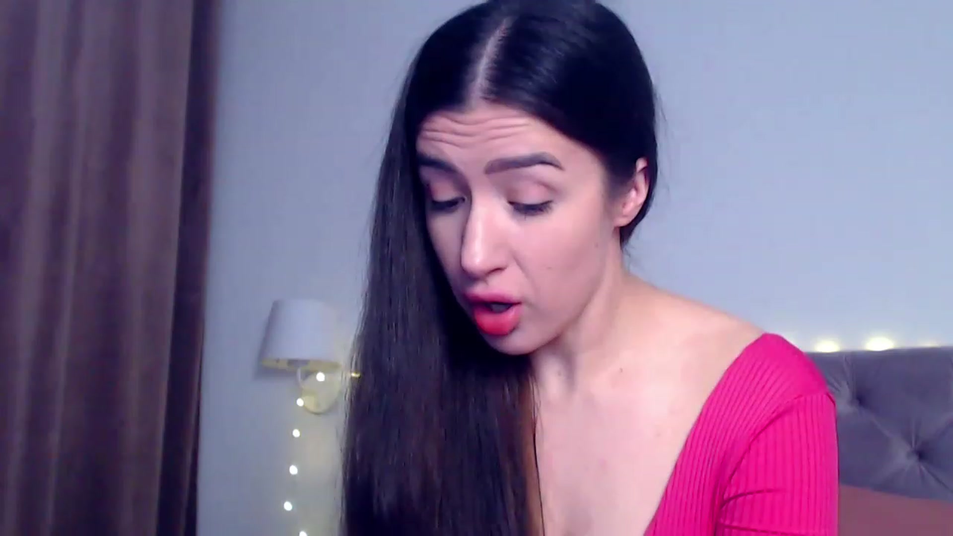Gallery image thumbnail from Ur_Sexy_Woman's myfreecams stream on, 01/02/2023, 09:16 image 6 of 20