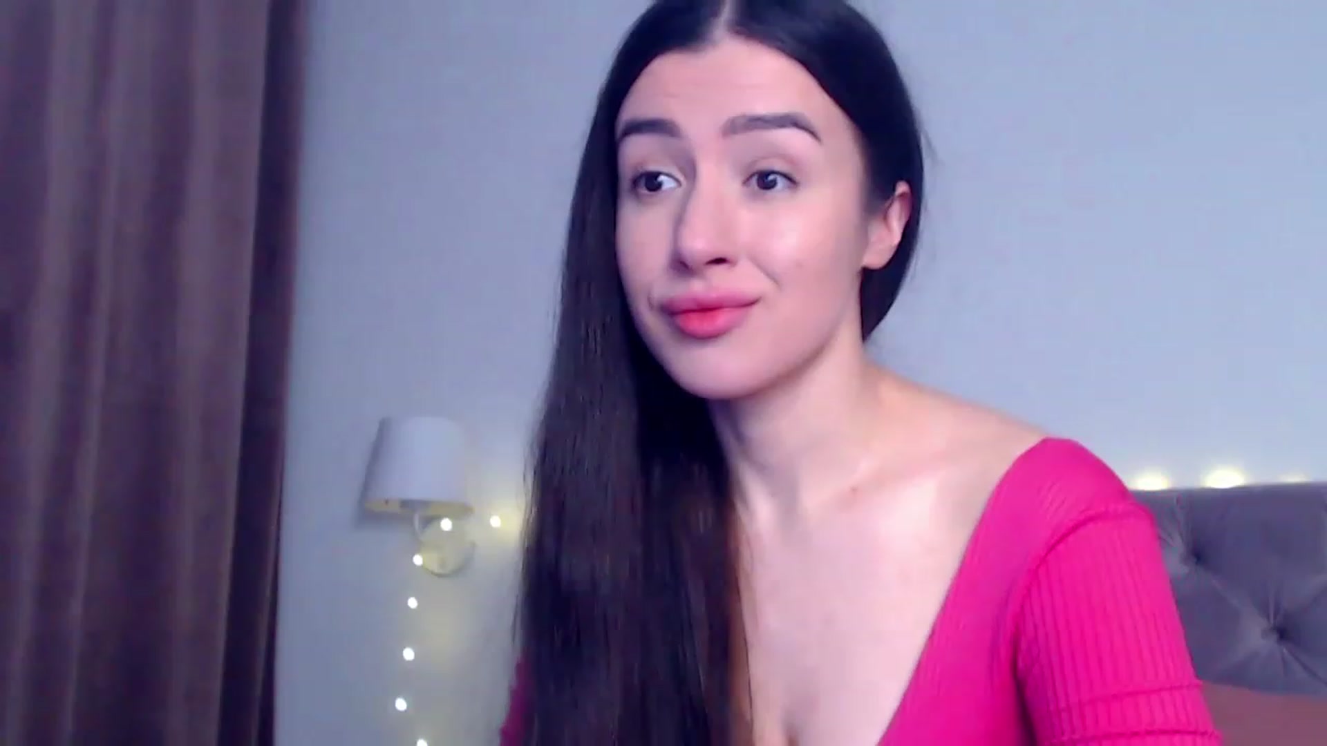 Gallery image thumbnail from Ur_Sexy_Woman's myfreecams stream on, 01/02/2023, 09:16 image 7 of 20