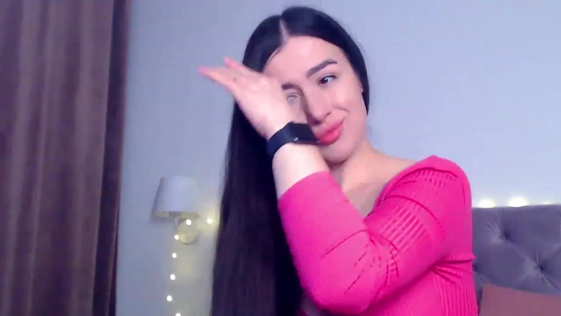 Gallery image thumbnail from Ur_Sexy_Woman's myfreecams stream on, 01/02/2023, 09:16 image 18 of 20