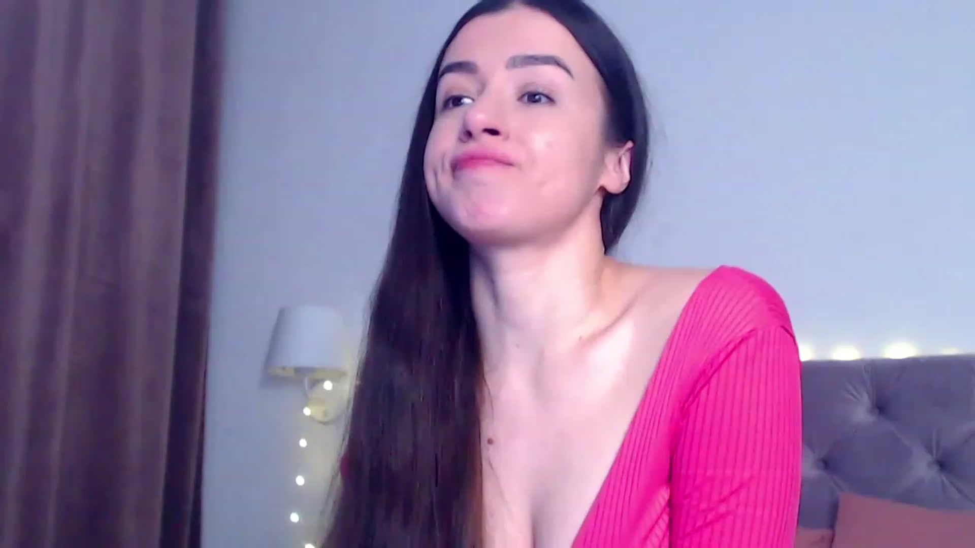Gallery image thumbnail from Ur_Sexy_Woman's myfreecams stream on, 01/02/2023, 09:16 image 13 of 20