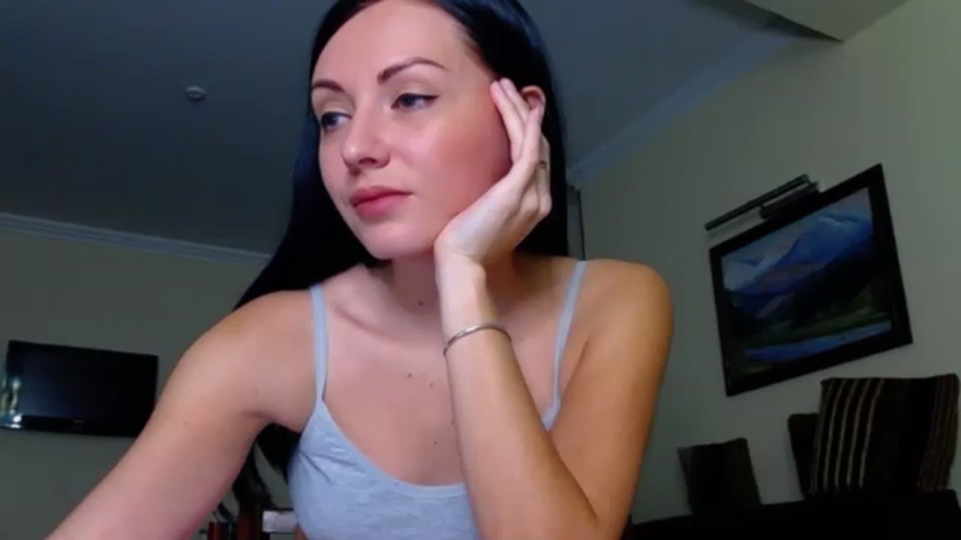 Gallery image thumbnail from Ur_kittycat's myfreecams stream on, 11/23/2022, 16:42 image 14 of 20