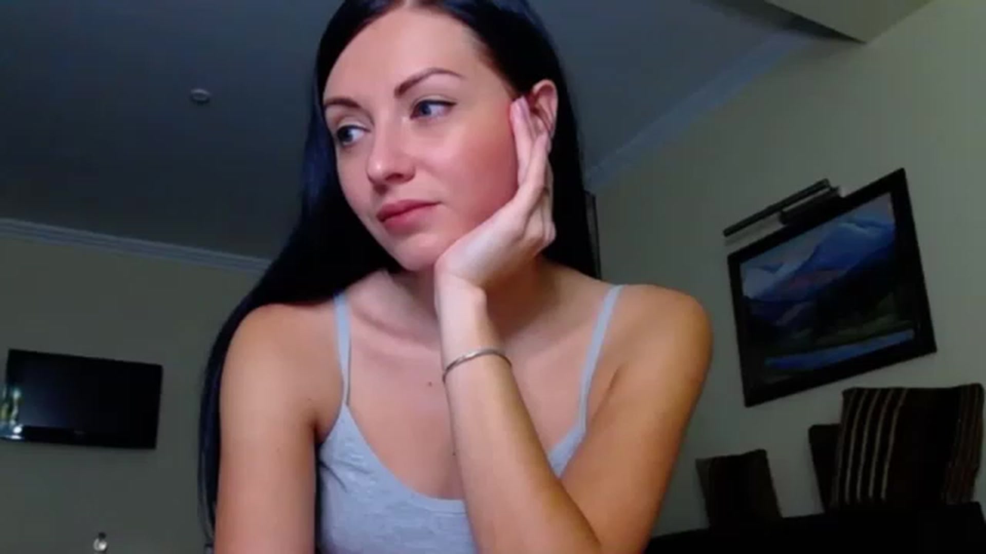 Gallery image thumbnail from Ur_kittycat's myfreecams stream on, 11/23/2022, 16:42 image 16 of 20