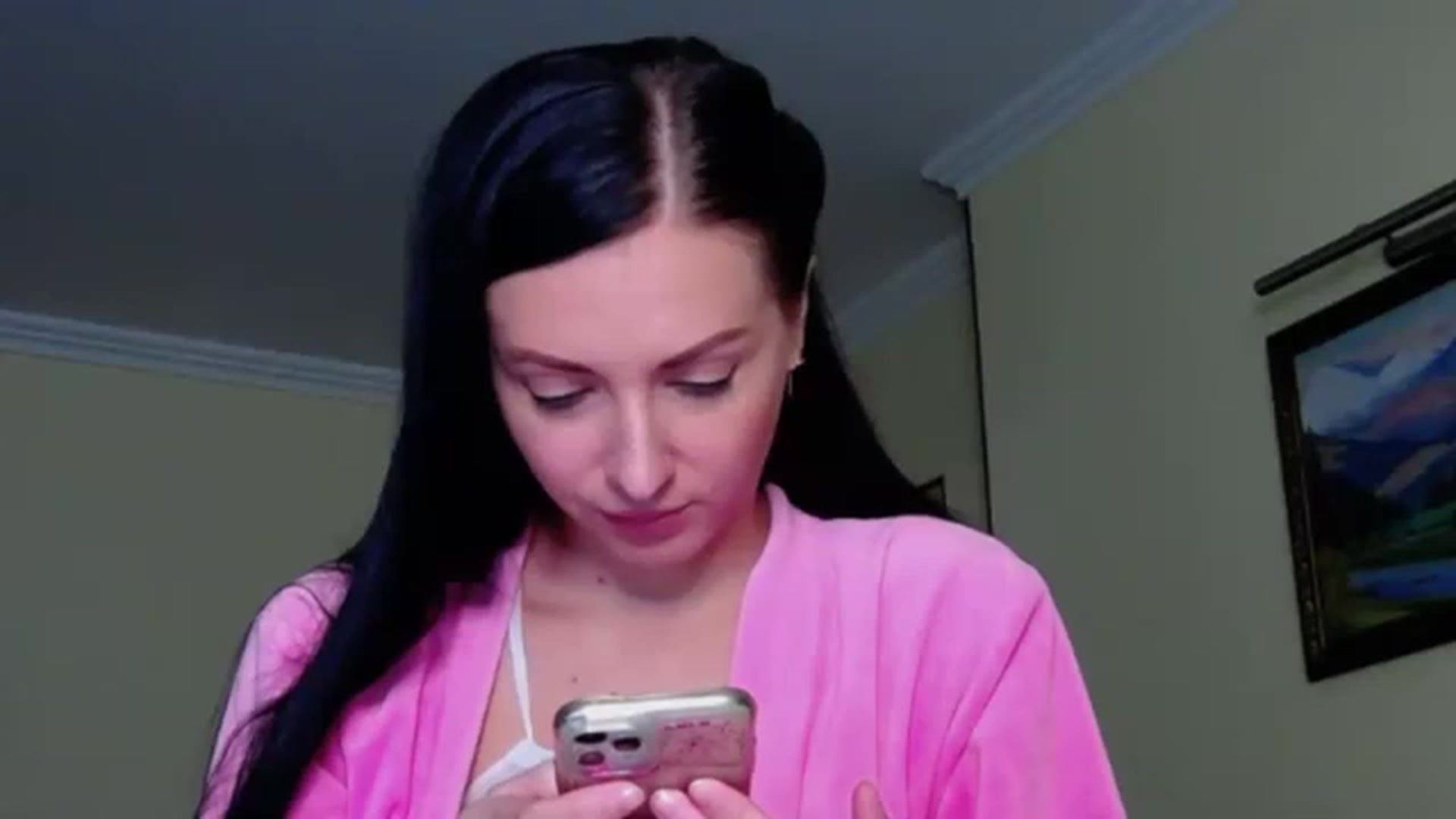 Gallery image thumbnail from Ur_kittycat's myfreecams stream on, 11/25/2022, 16:17 image 18 of 20