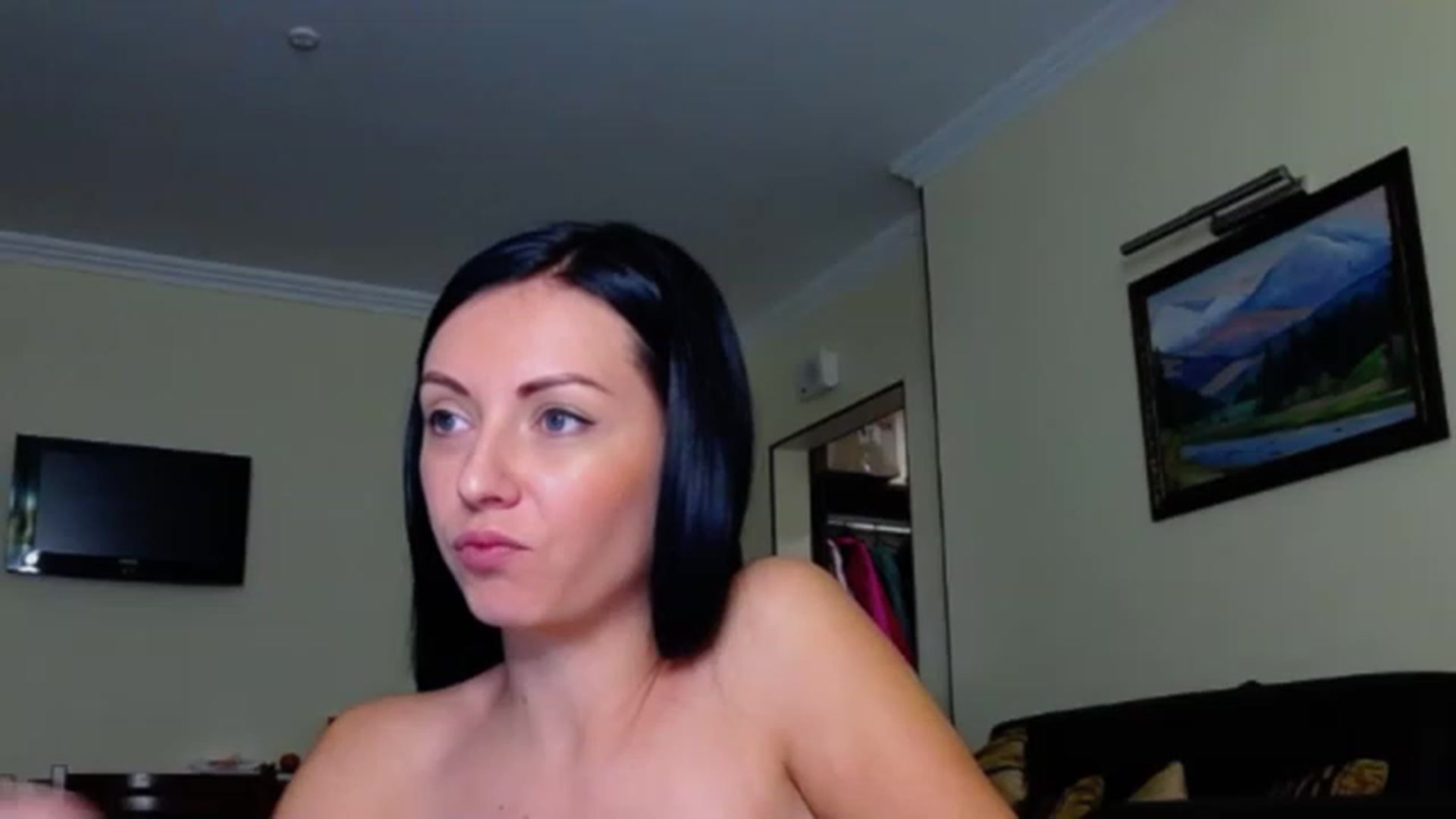 Gallery image thumbnail from Ur_kittycat's myfreecams stream on, 12/02/2022, 17:08 image 8 of 20
