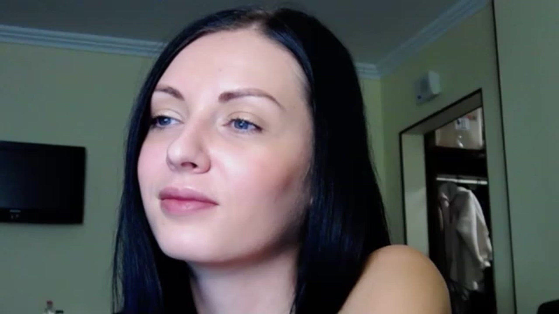 Gallery image thumbnail from Ur_kittycat's myfreecams stream on, 01/05/2023, 16:31 image 2 of 20