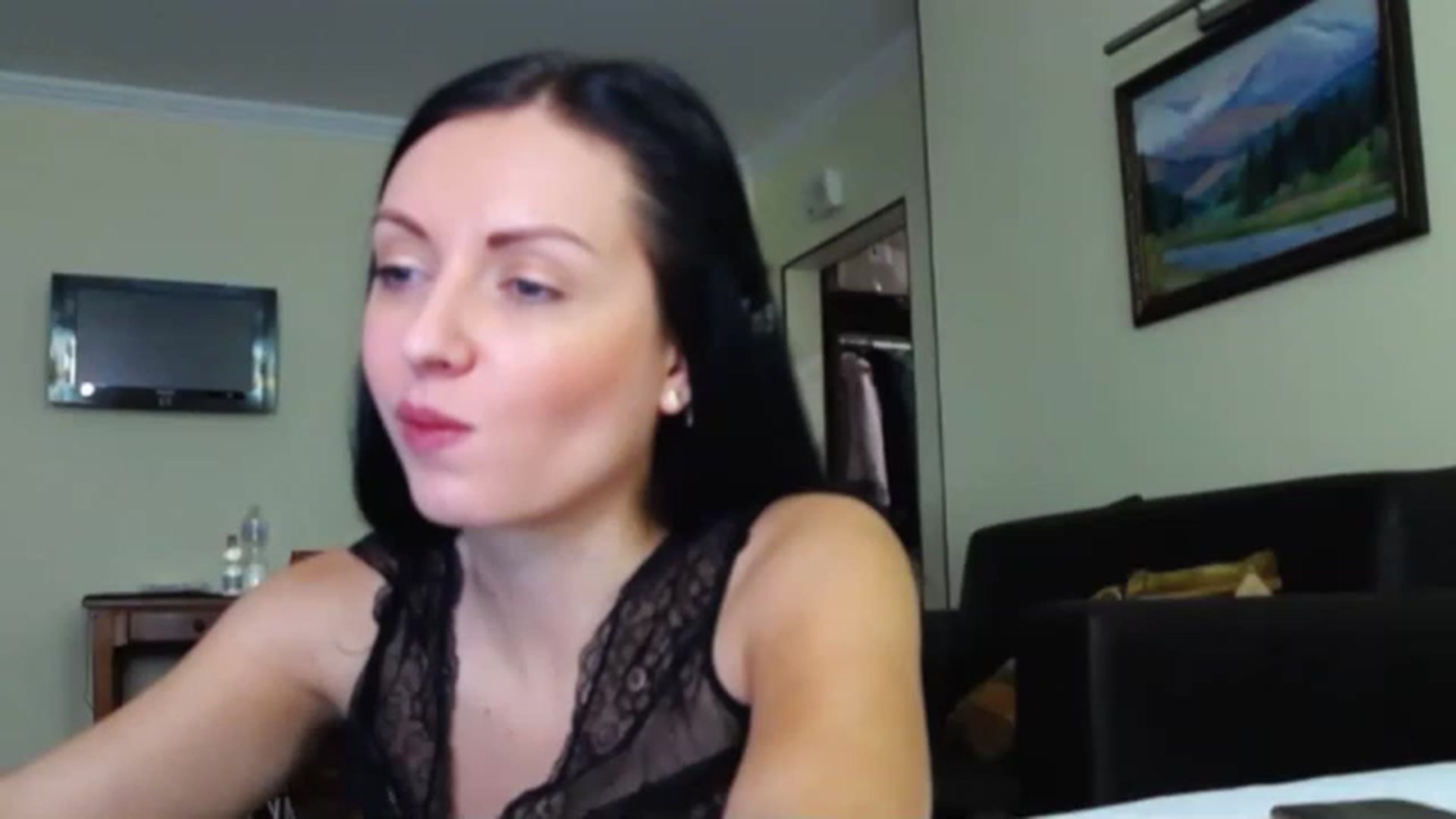Gallery image thumbnail from Ur_kittycat's myfreecams stream on, 01/19/2023, 17:00 image 19 of 20