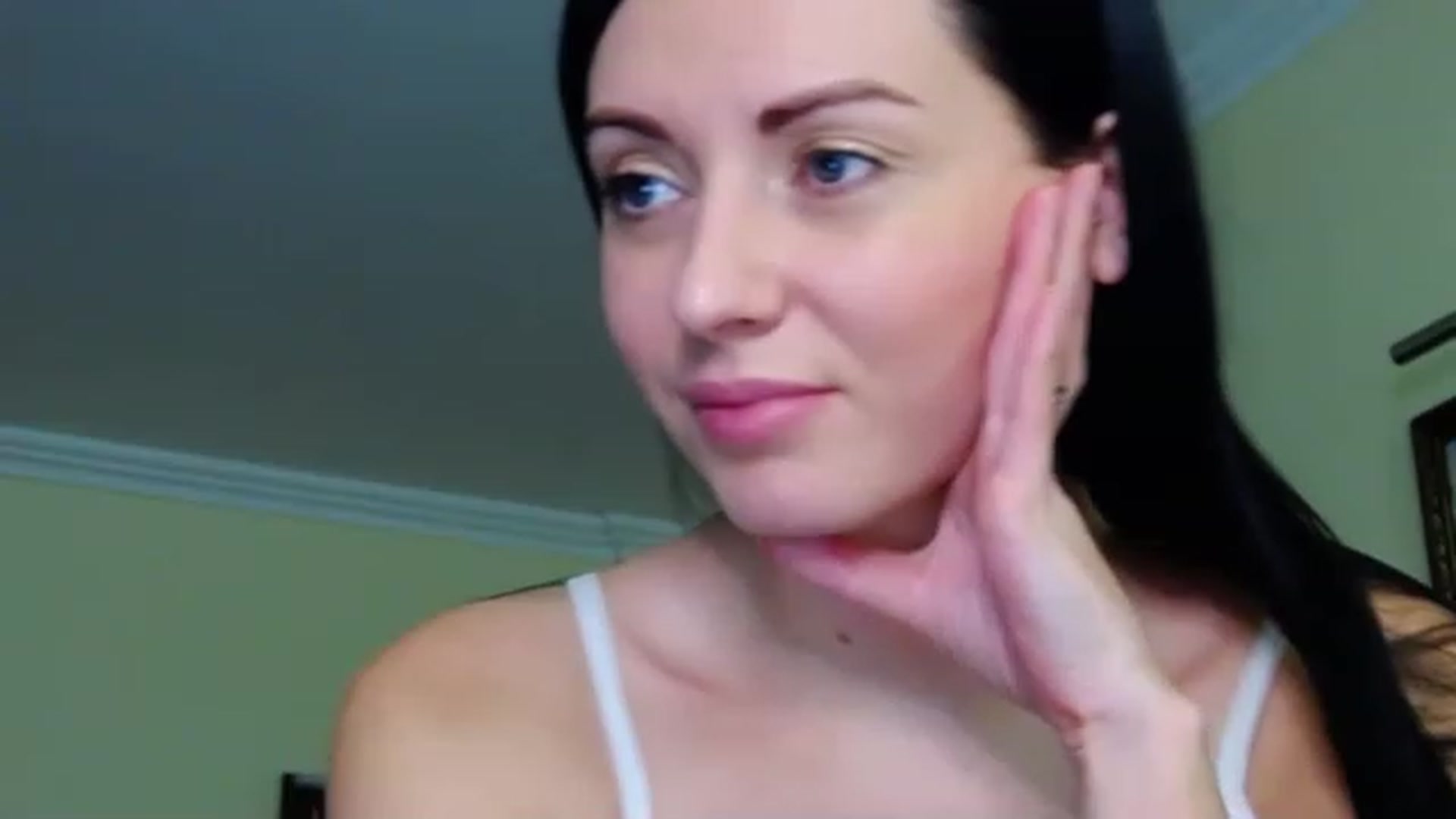 Gallery image thumbnail from Ur_kittycat's myfreecams stream on, 02/09/2023, 17:20 image 19 of 20
