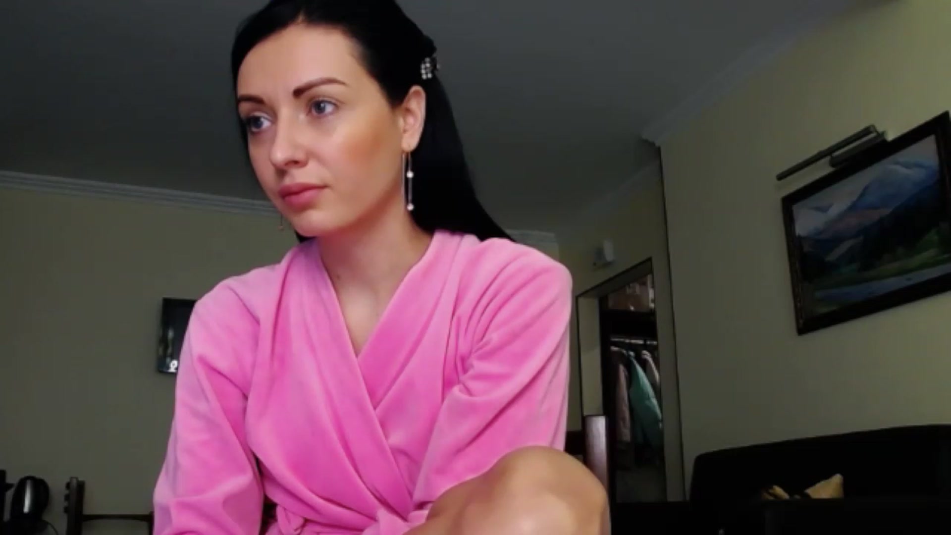 Gallery image thumbnail from Ur_kittycat's myfreecams stream on, 02/10/2023, 16:24 image 9 of 20