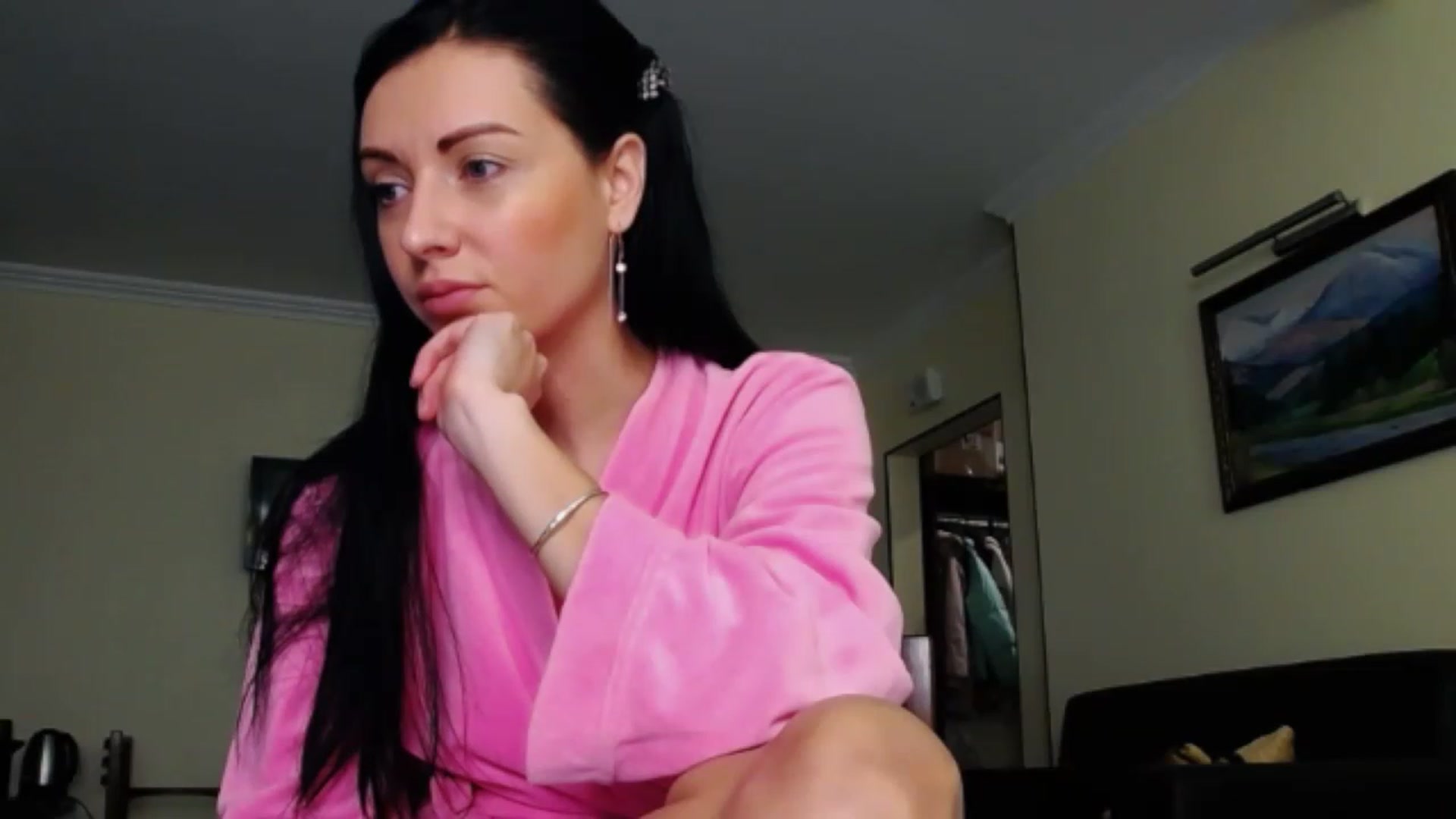 Gallery image thumbnail from Ur_kittycat's myfreecams stream on, 02/10/2023, 16:24 image 6 of 20