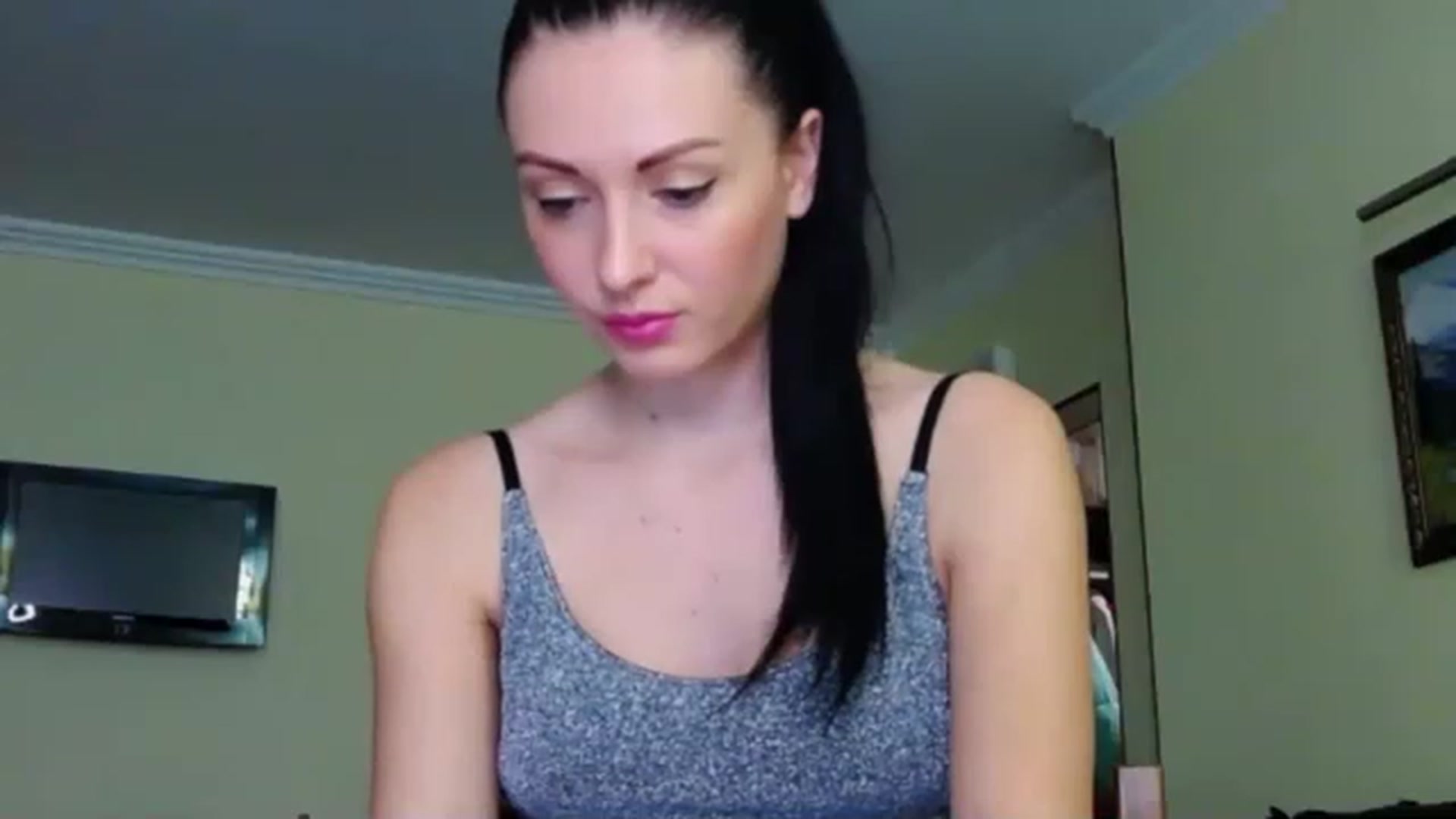 Gallery image thumbnail from Ur_kittycat's myfreecams stream on, 03/02/2023, 16:57 image 11 of 20