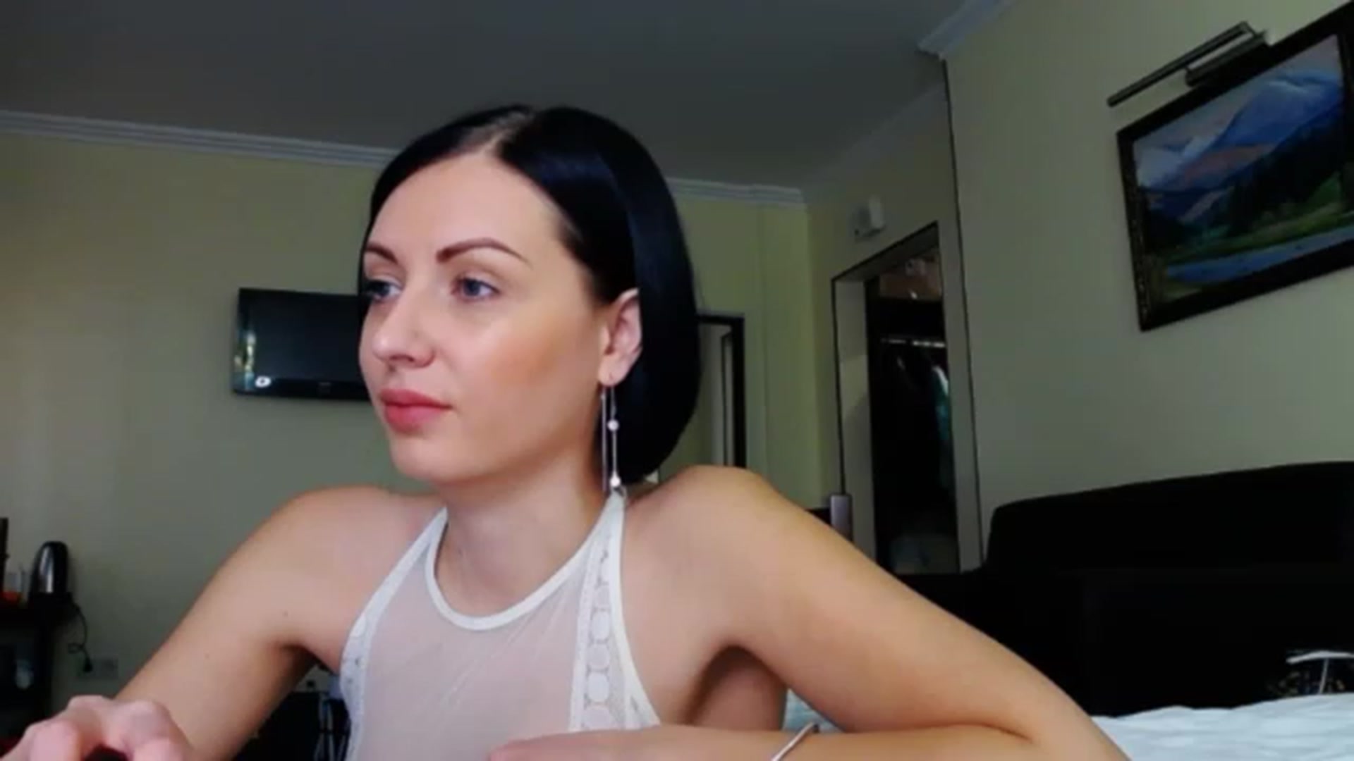 Gallery image thumbnail from Ur_kittycat's myfreecams stream on, 03/18/2023, 16:59 image 2 of 20