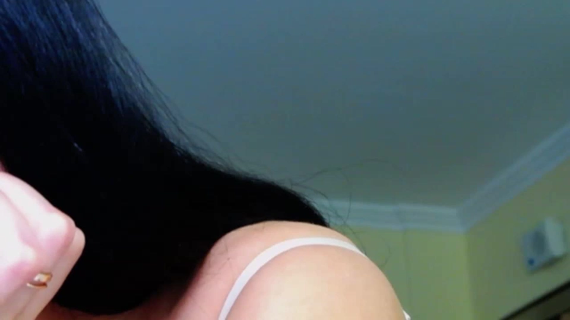 Gallery image thumbnail from Ur_kittycat's myfreecams stream on, 03/25/2023, 15:56 image 10 of 20