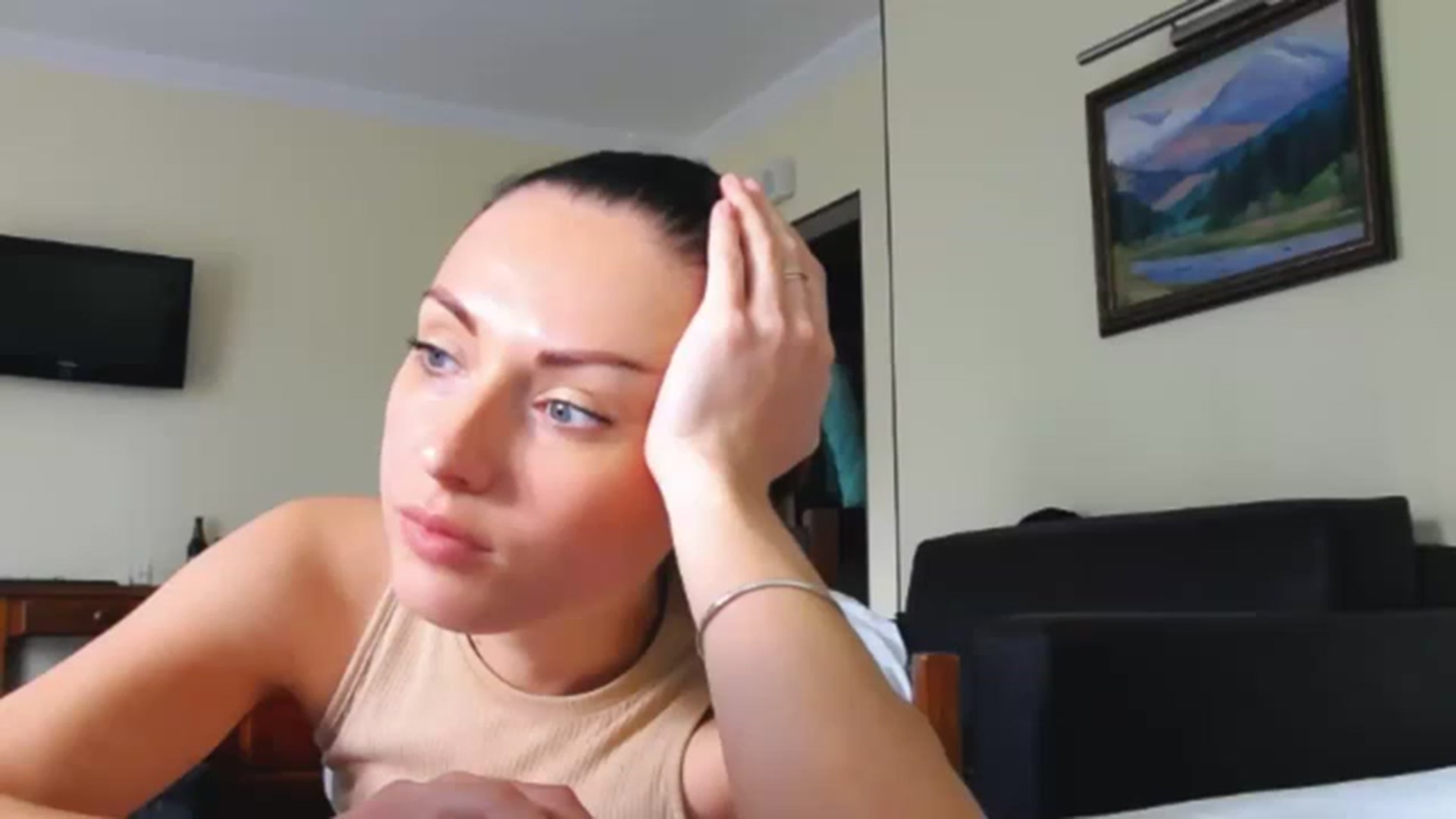 Gallery image thumbnail from Ur_kittycat's myfreecams stream on, 06/05/2023, 15:37 image 17 of 20