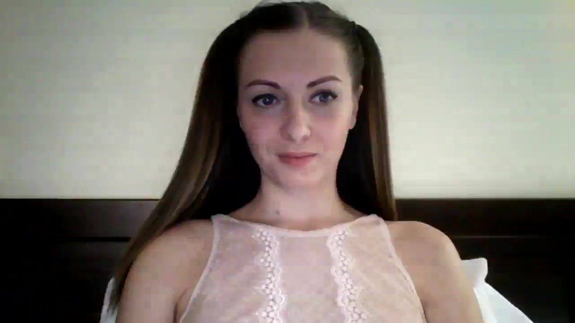 Gallery image thumbnail from Ur_kittycat's myfreecams stream on, 02/10/2024, 17:24 image 3 of 20