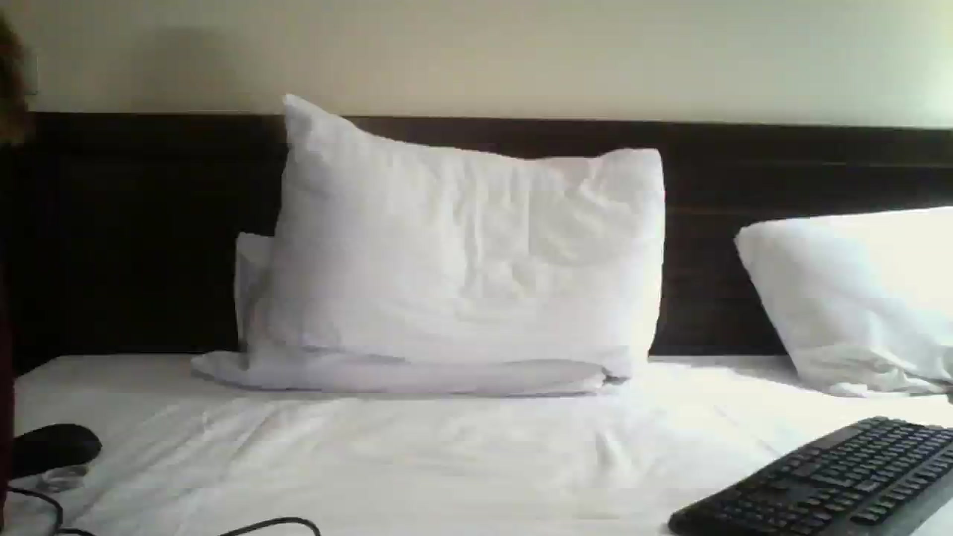 Gallery image thumbnail from Ur_kittycat's myfreecams stream on, 02/16/2024, 20:34 image 2 of 20