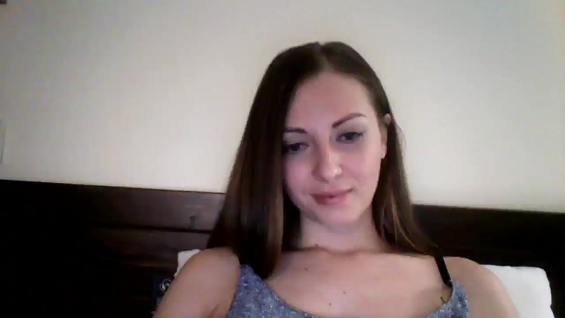 Gallery image thumbnail from Ur_kittycat's myfreecams stream on, 02/19/2024, 17:00 image 10 of 20