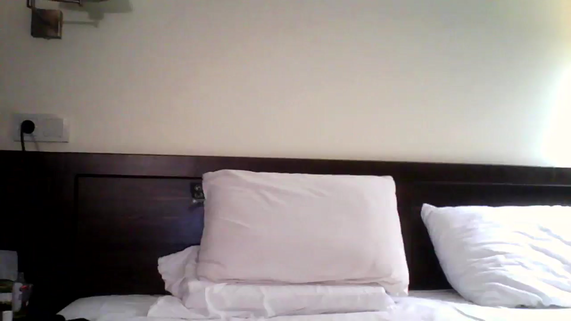 Gallery image thumbnail from Ur_kittycat's myfreecams stream on, 02/19/2024, 19:06 image 11 of 20