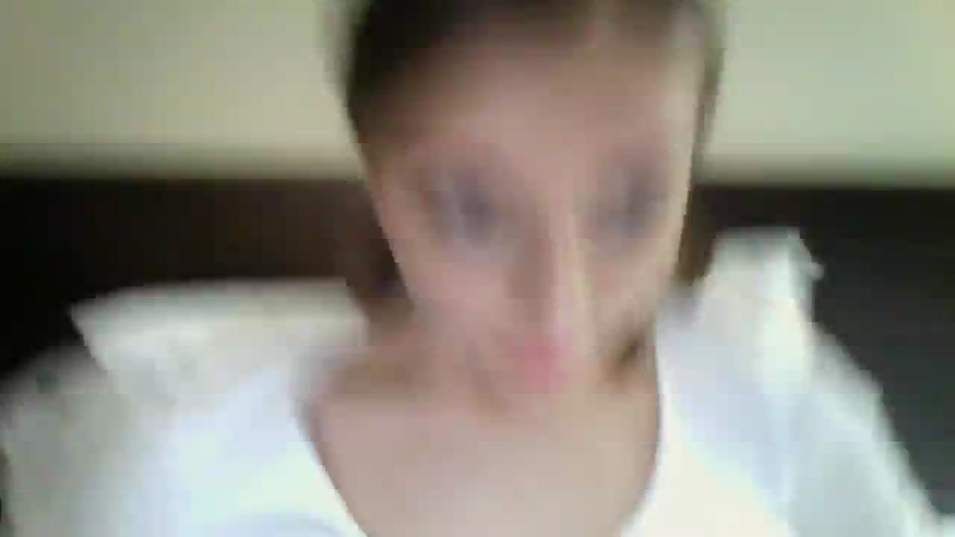 Gallery image thumbnail from Ur_kittycat's myfreecams stream on, 03/08/2024, 18:16 image 3 of 20