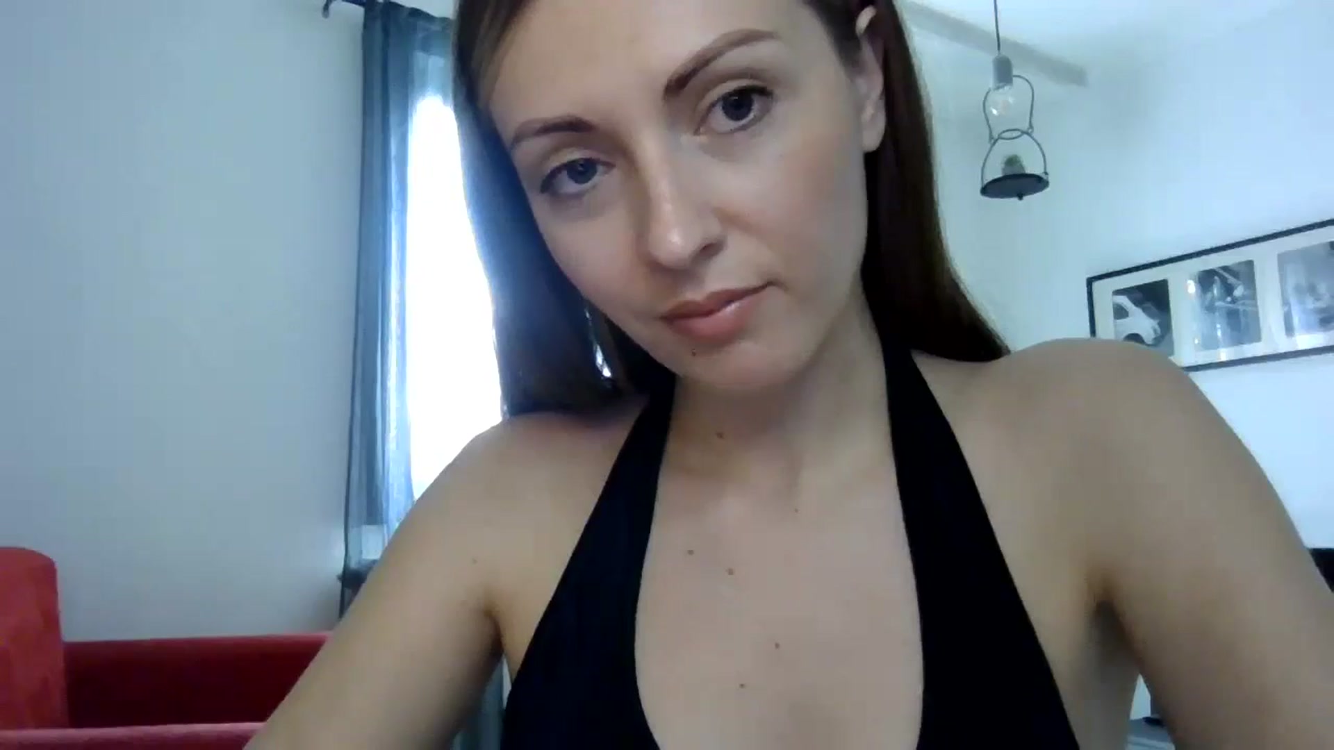 Gallery image thumbnail from Ur_kittycat's myfreecams stream on, 05/24/2024, 12:53 image 15 of 20
