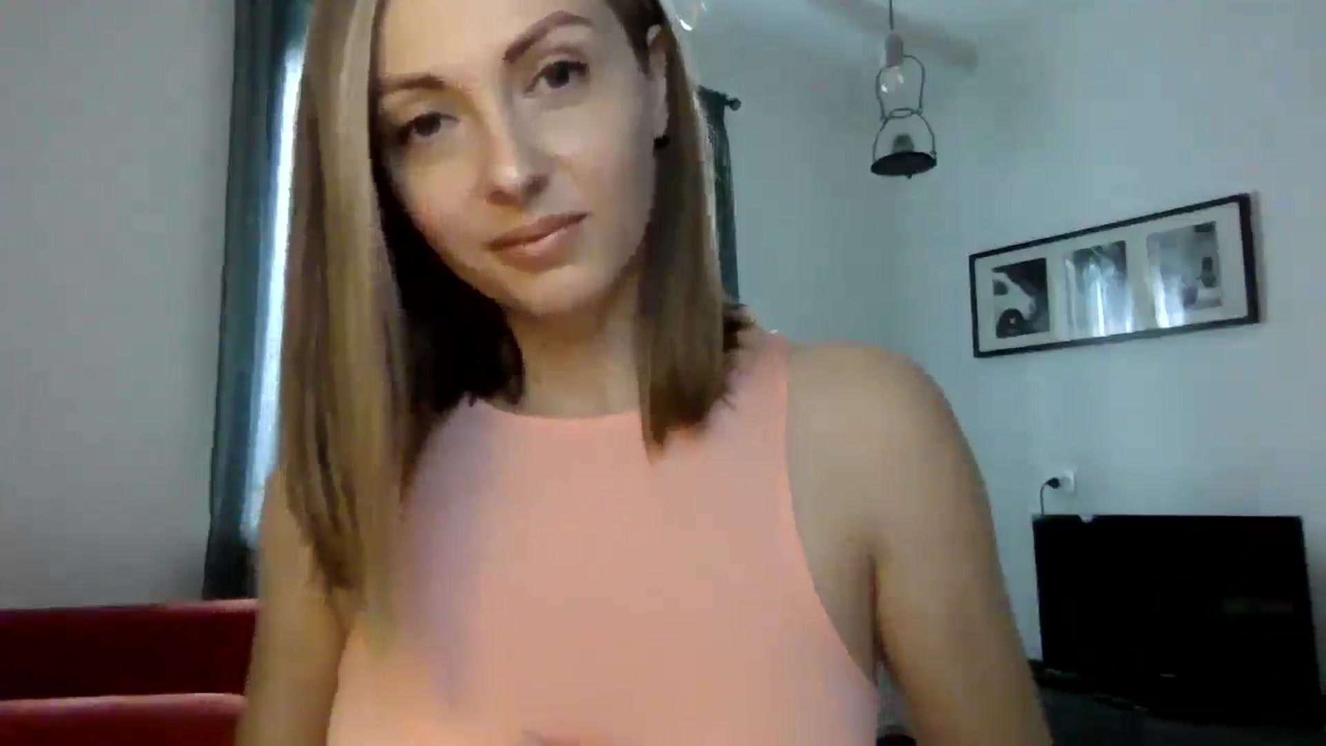 Gallery image thumbnail from Ur_kittycat's myfreecams stream on, 05/30/2024, 16:09 image 2 of 20