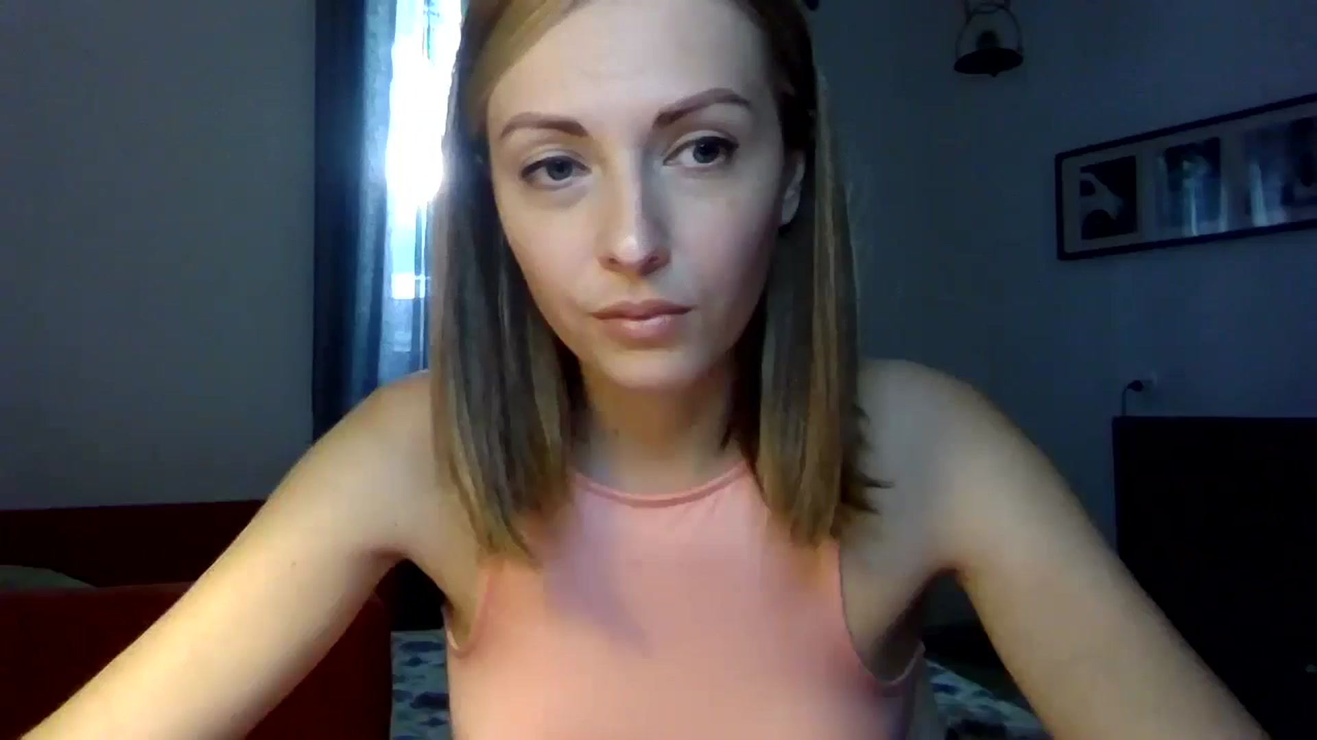Gallery image thumbnail from Ur_kittycat's myfreecams stream on, 05/30/2024, 16:09 image 19 of 20