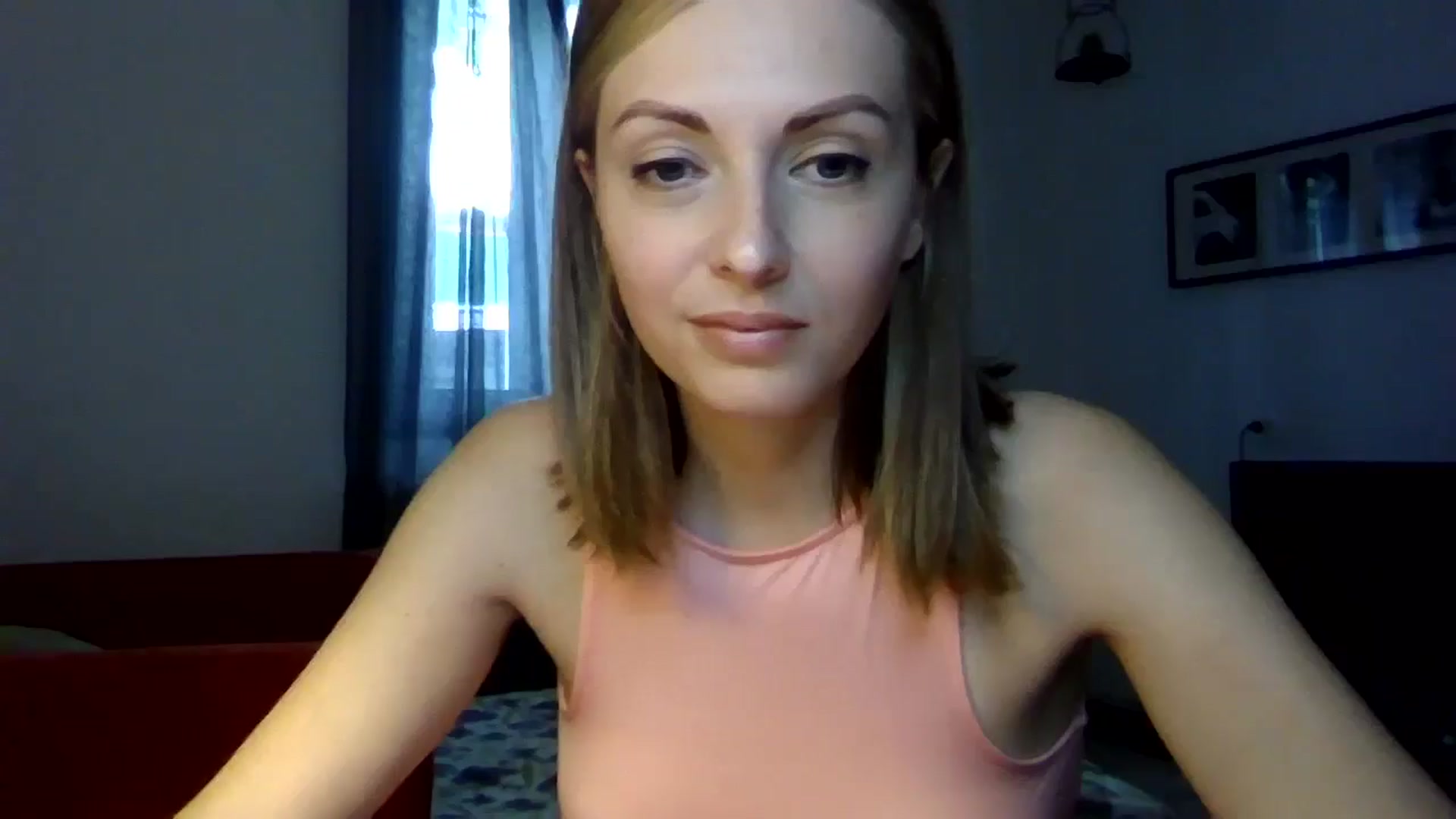 Gallery image thumbnail from Ur_kittycat's myfreecams stream on, 05/30/2024, 16:09 image 15 of 20