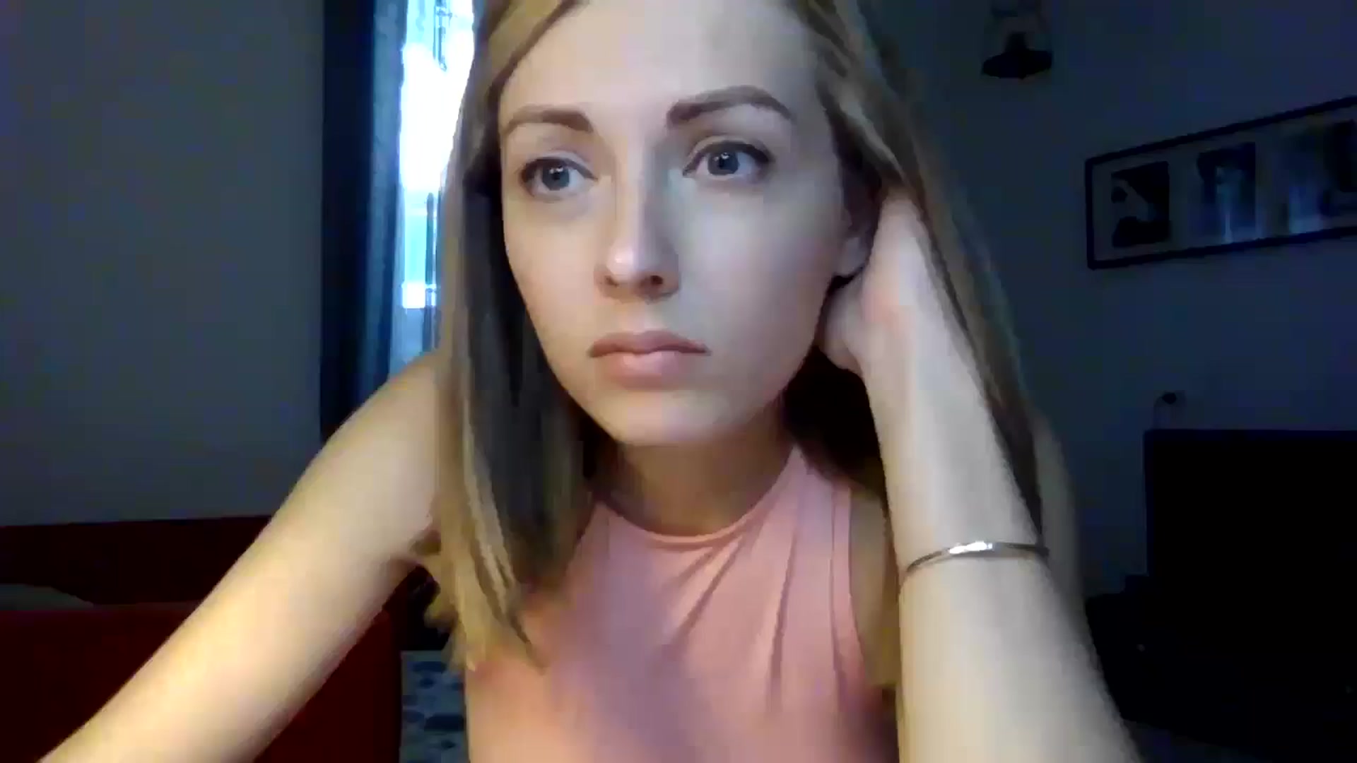 Gallery image thumbnail from Ur_kittycat's myfreecams stream on, 05/30/2024, 16:22 image 9 of 20